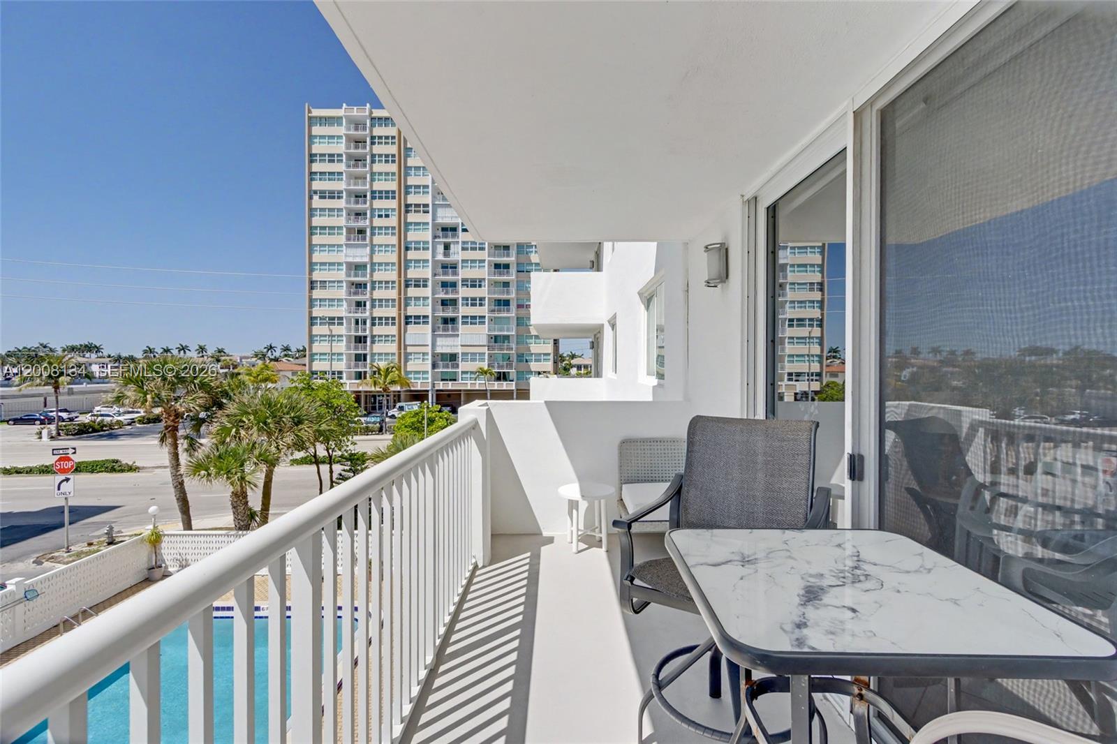 CAMBRIDGE TOWERS CONDO - Residential