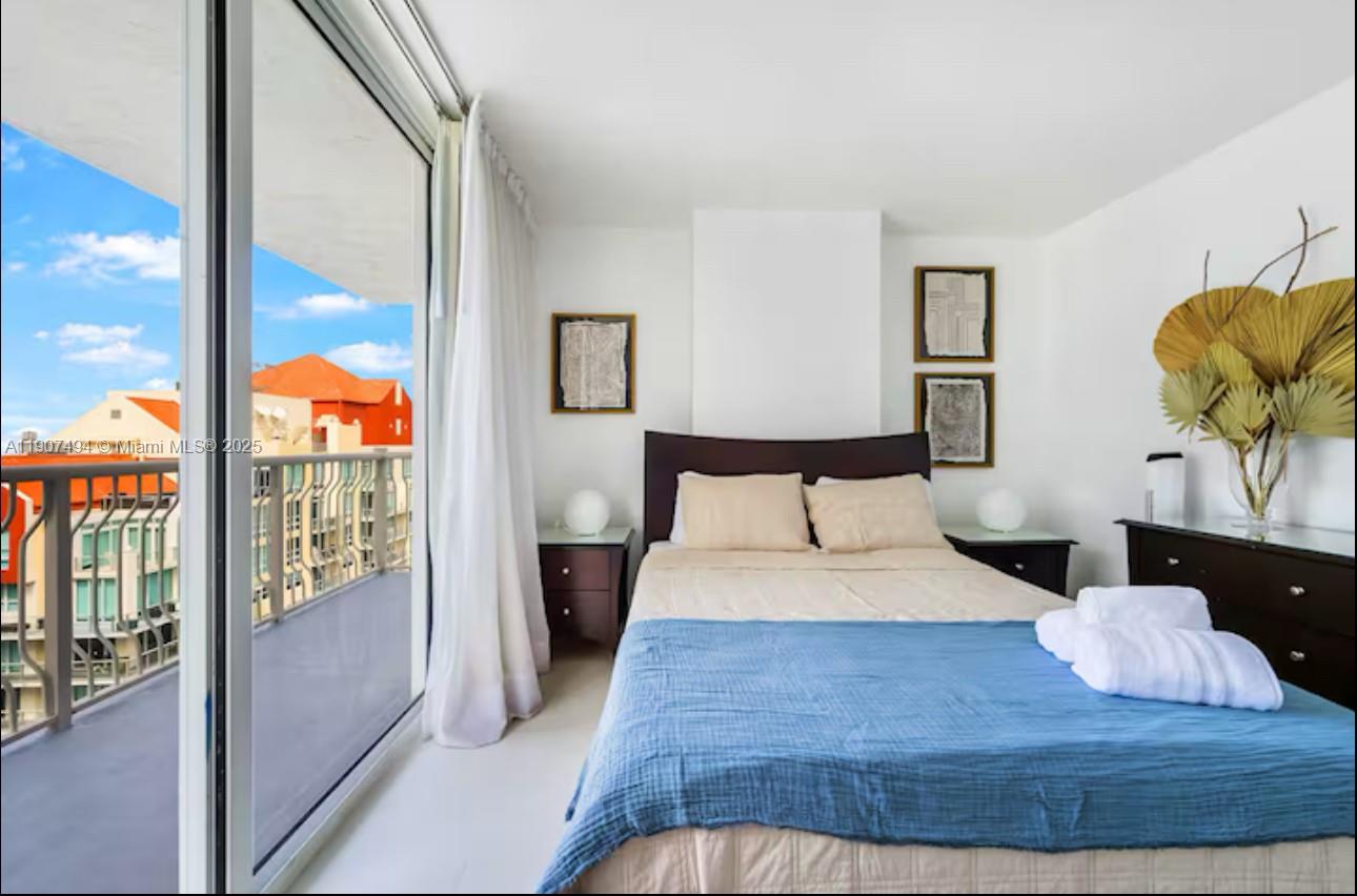 THE CLUB AT BRICKELL BAY - Residential Lease