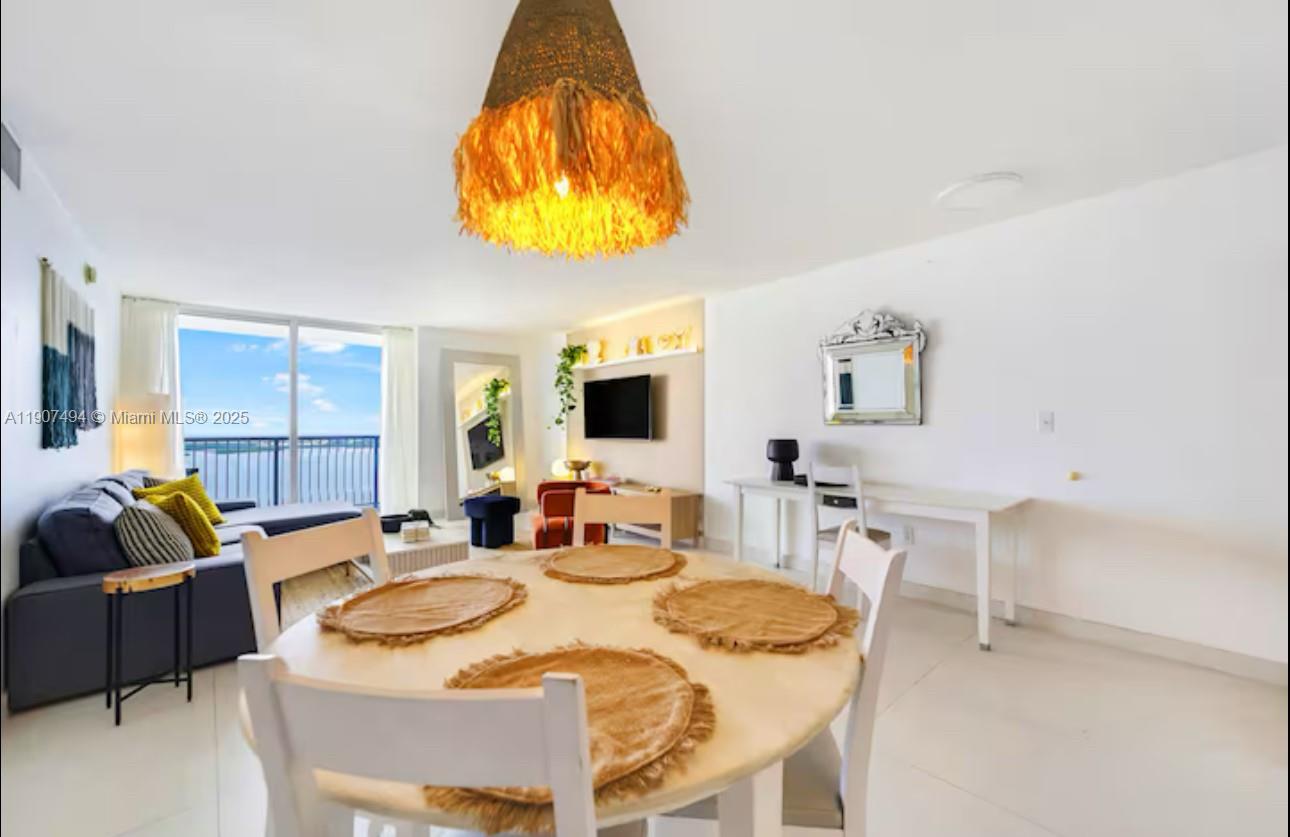 THE CLUB AT BRICKELL BAY - Residential Lease