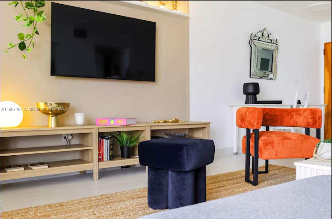 THE CLUB AT BRICKELL BAY - Residential Lease