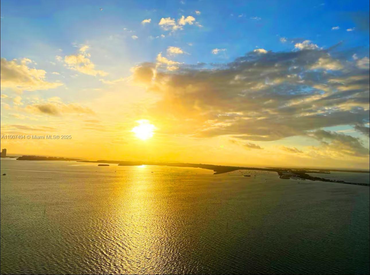 THE CLUB AT BRICKELL BAY - Residential Lease