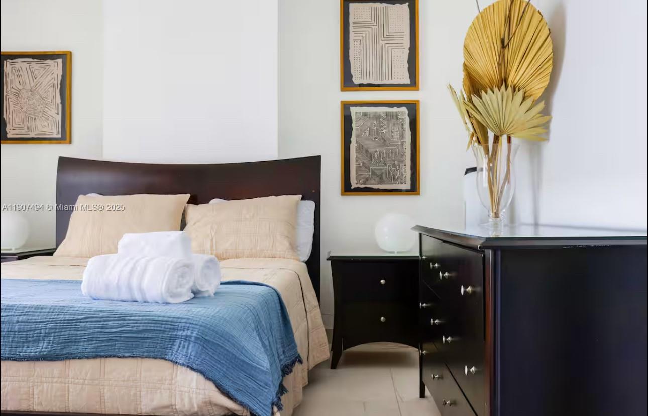 THE CLUB AT BRICKELL BAY - Residential Lease