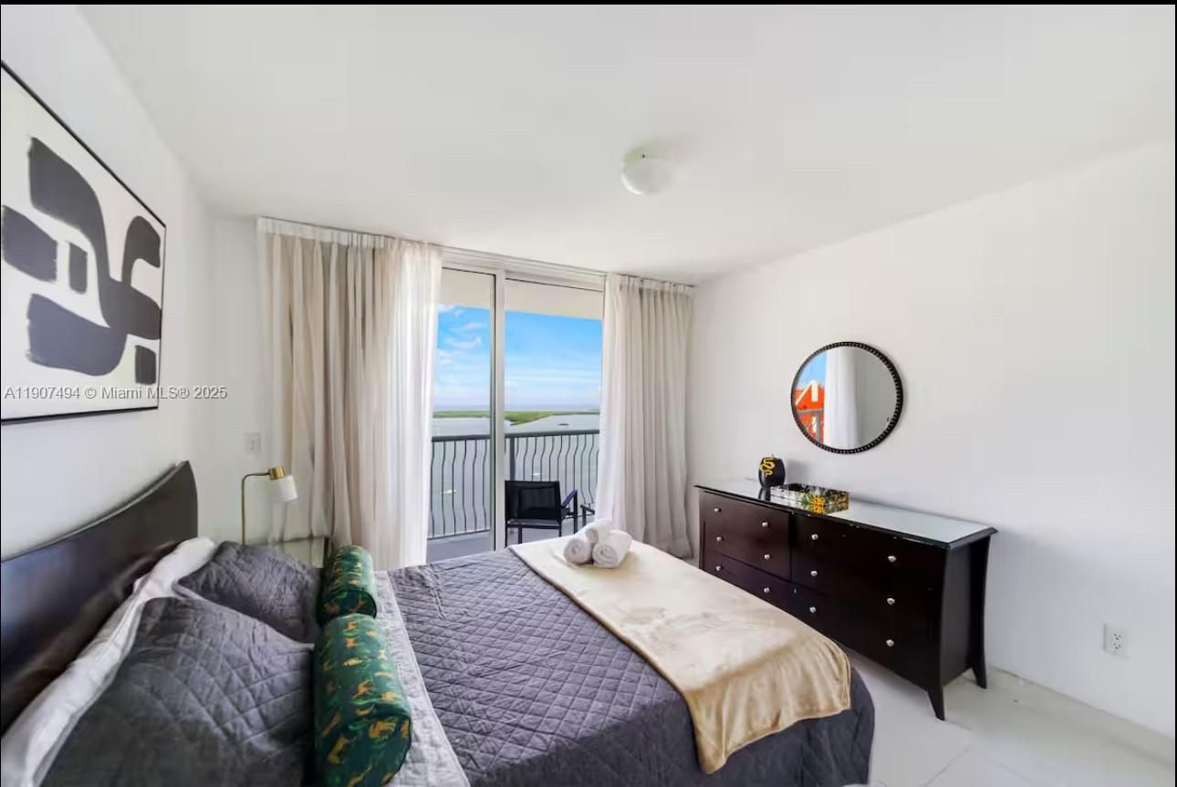 THE CLUB AT BRICKELL BAY - Residential Lease