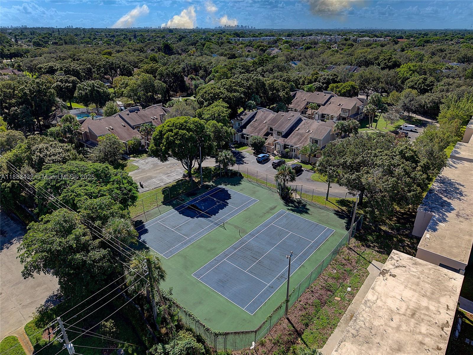 ROCK ISLAND LAND CORP - Residential