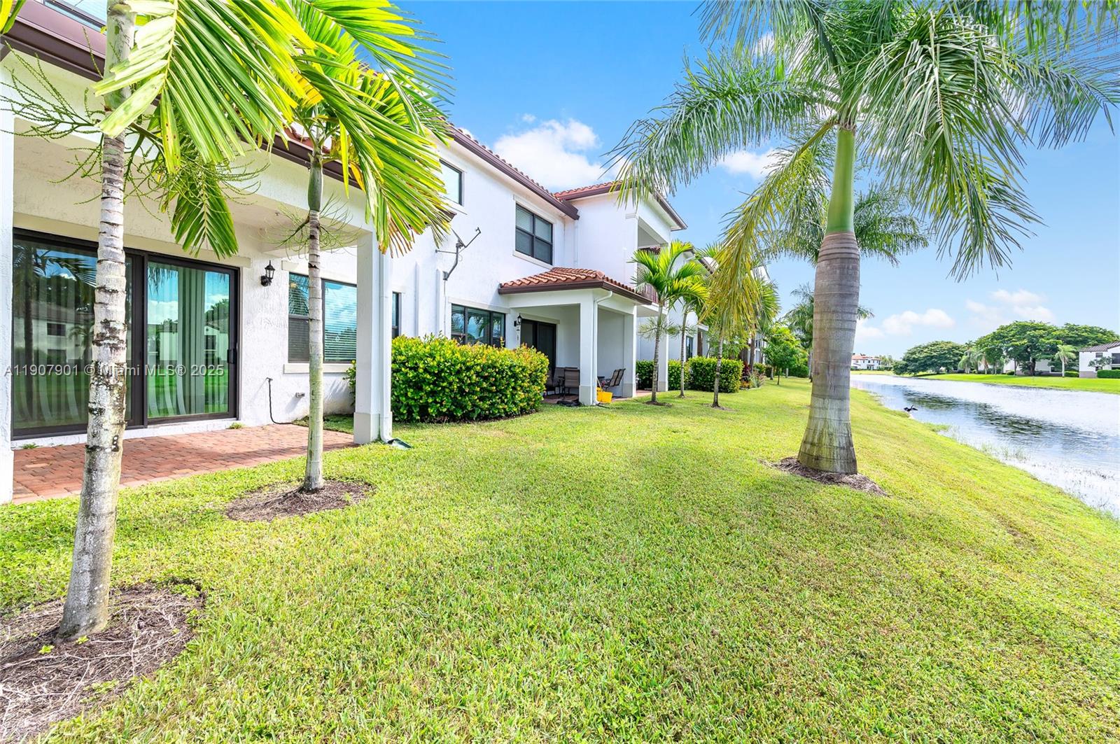 RAINTREE - Residential Lease