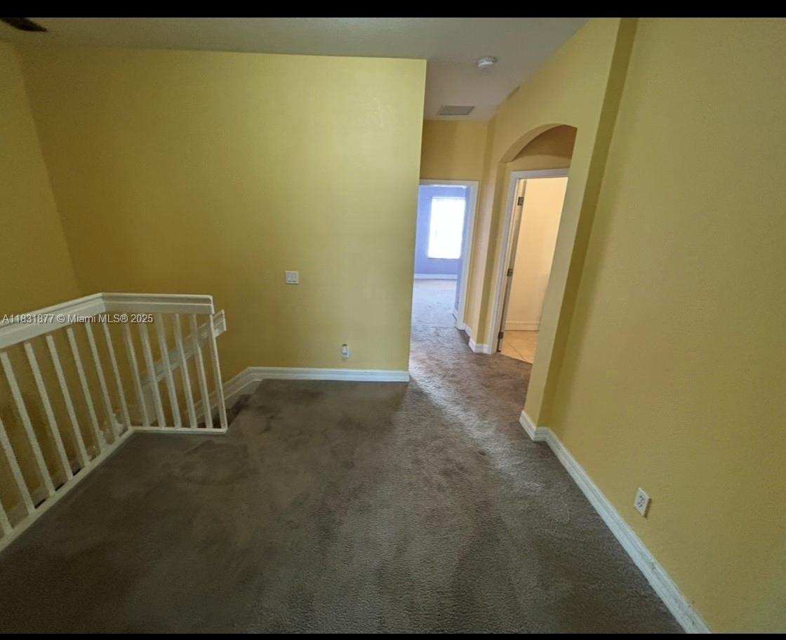 LARGO POINTE - Residential