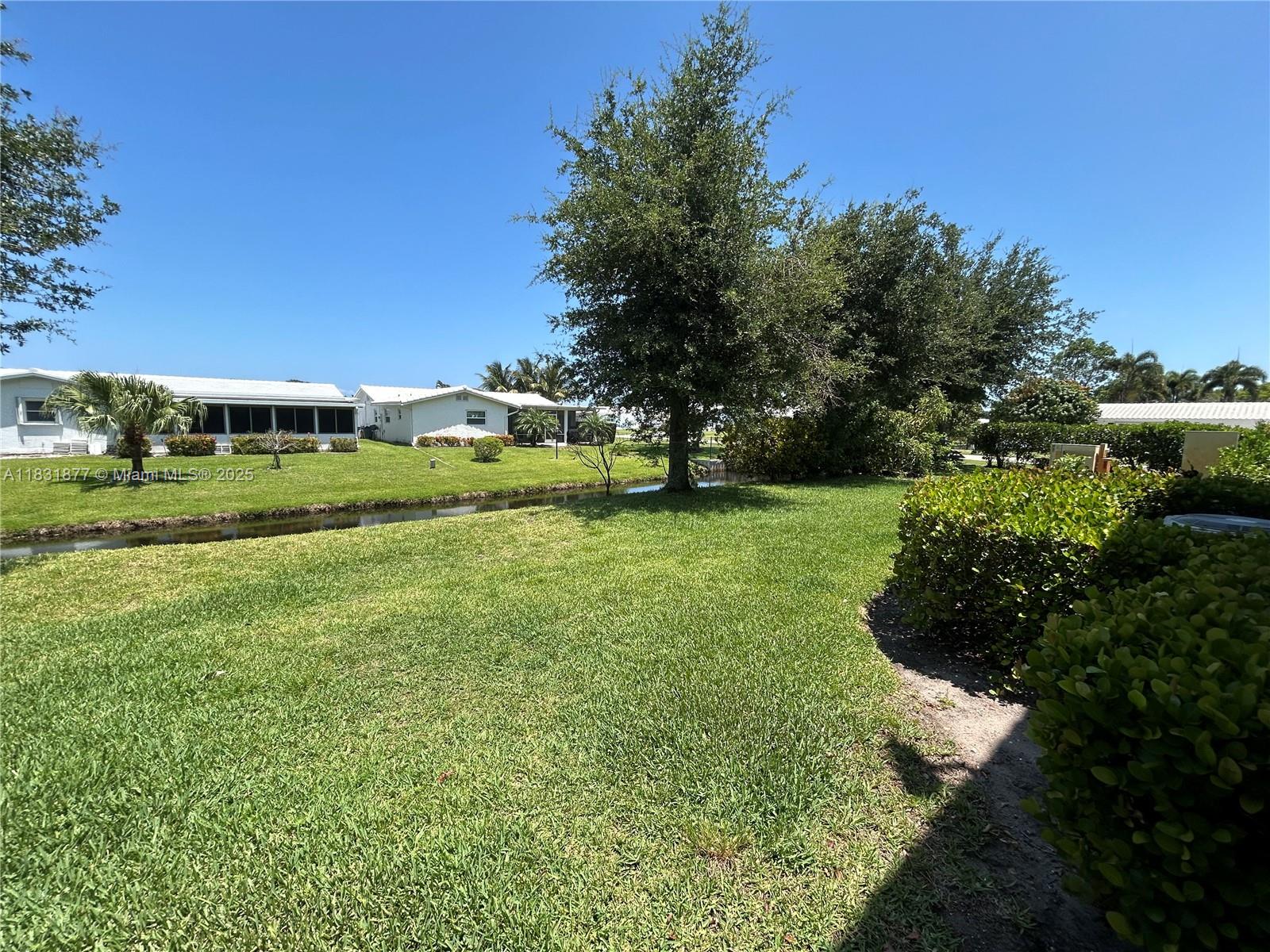 LARGO POINTE - Residential