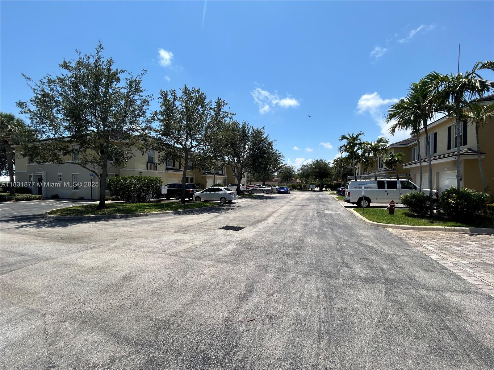 3 Largo Way
