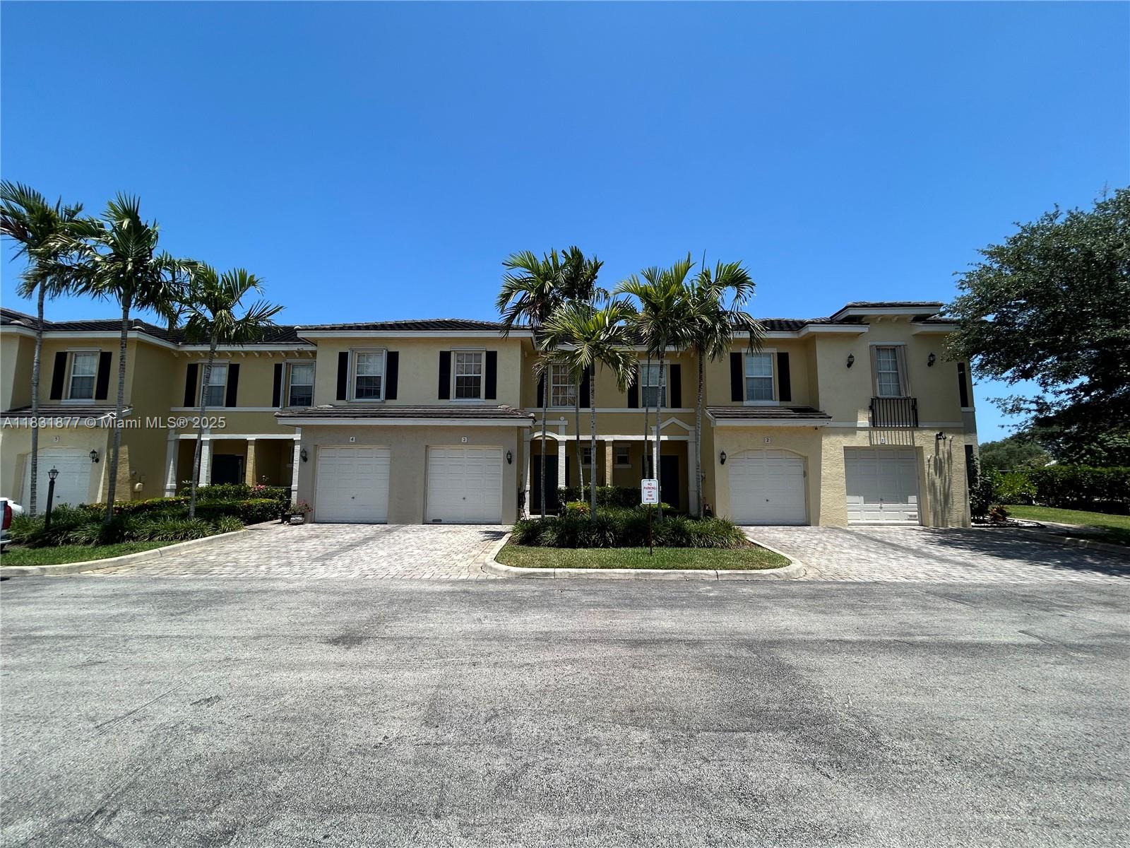 3 Largo Way