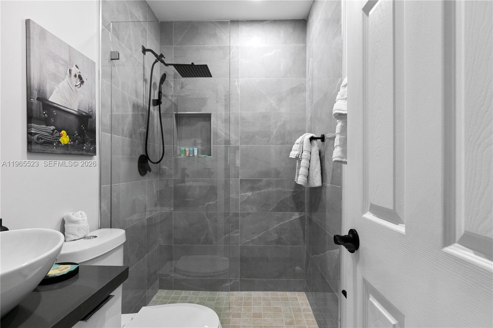 GLENROYAL SUB - Residential