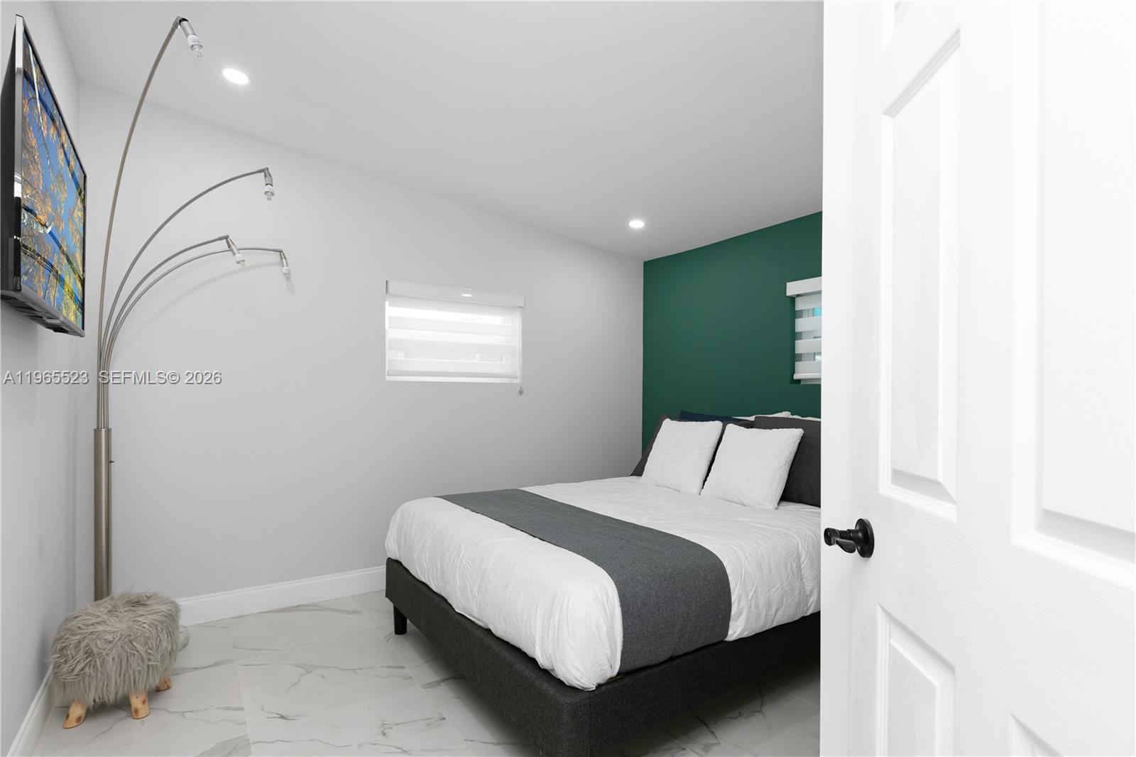 GLENROYAL SUB - Residential