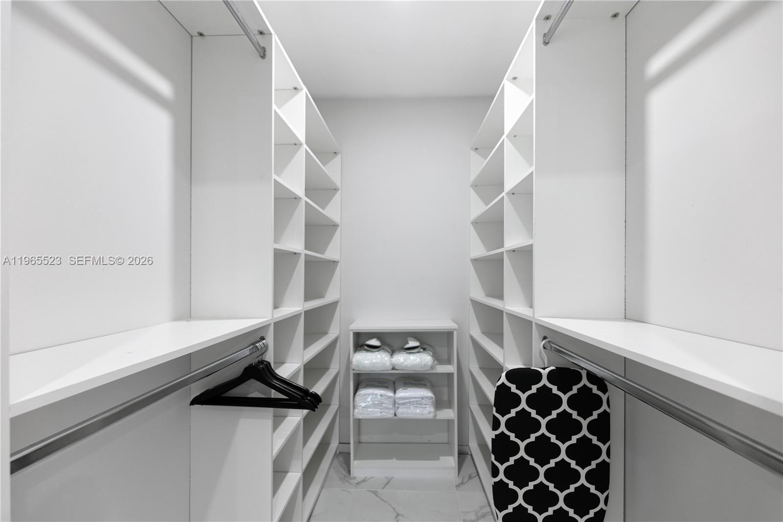 GLENROYAL SUB - Residential