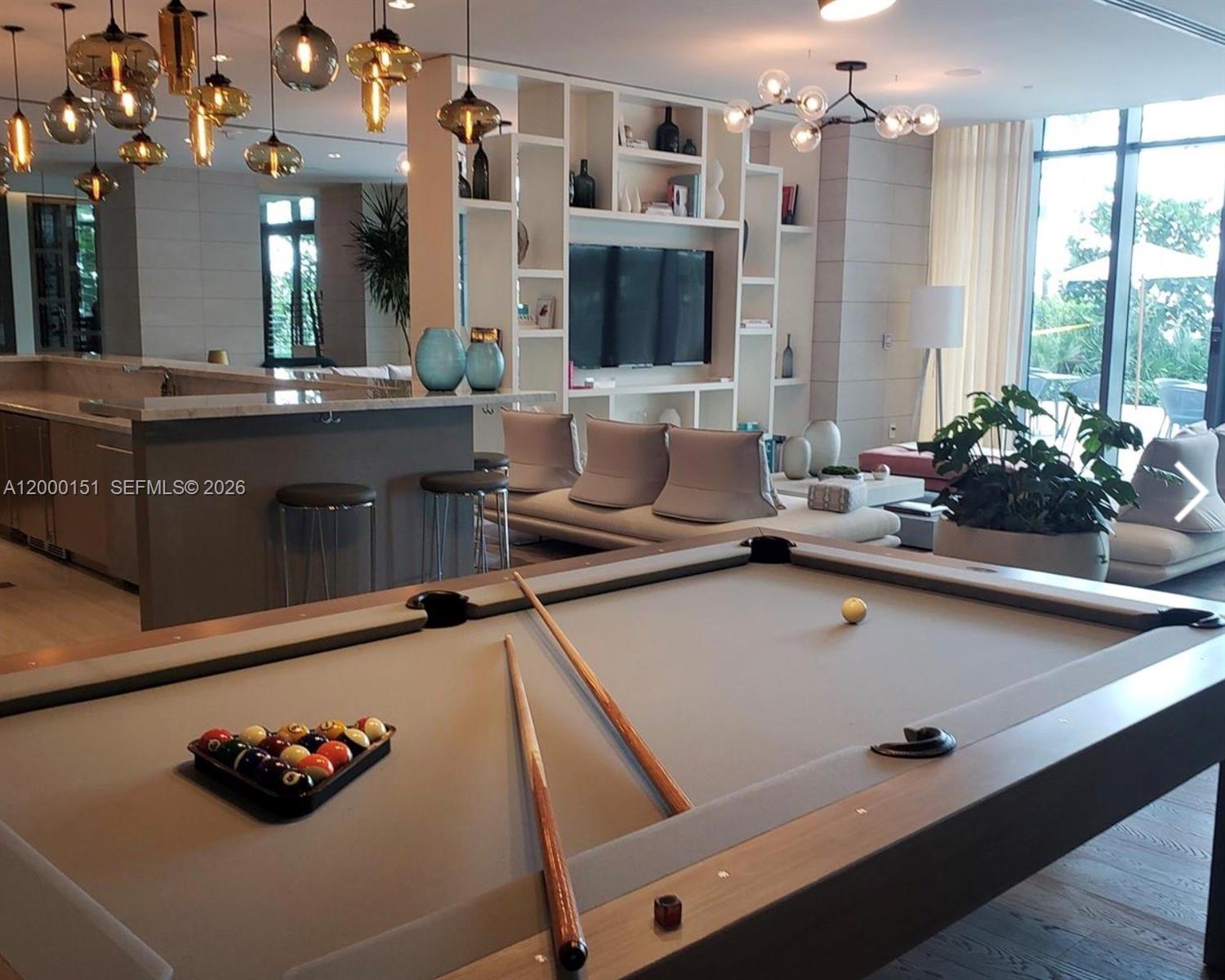 PARAISO BAY CONDO - Residential