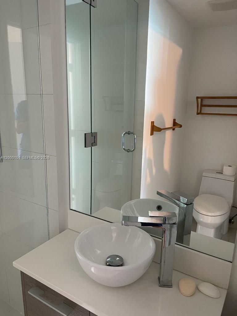 PARAISO BAY CONDO - Residential