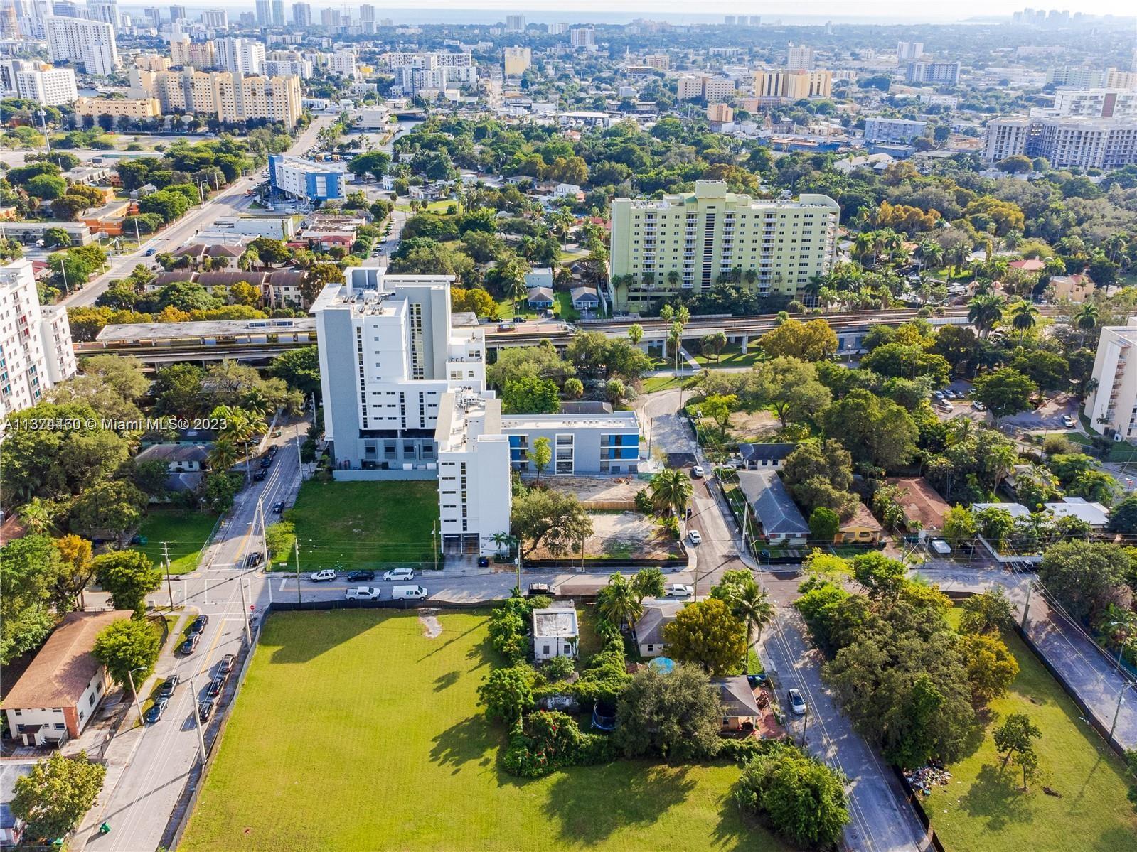 HIGHLAND PARK - Residential Lease
