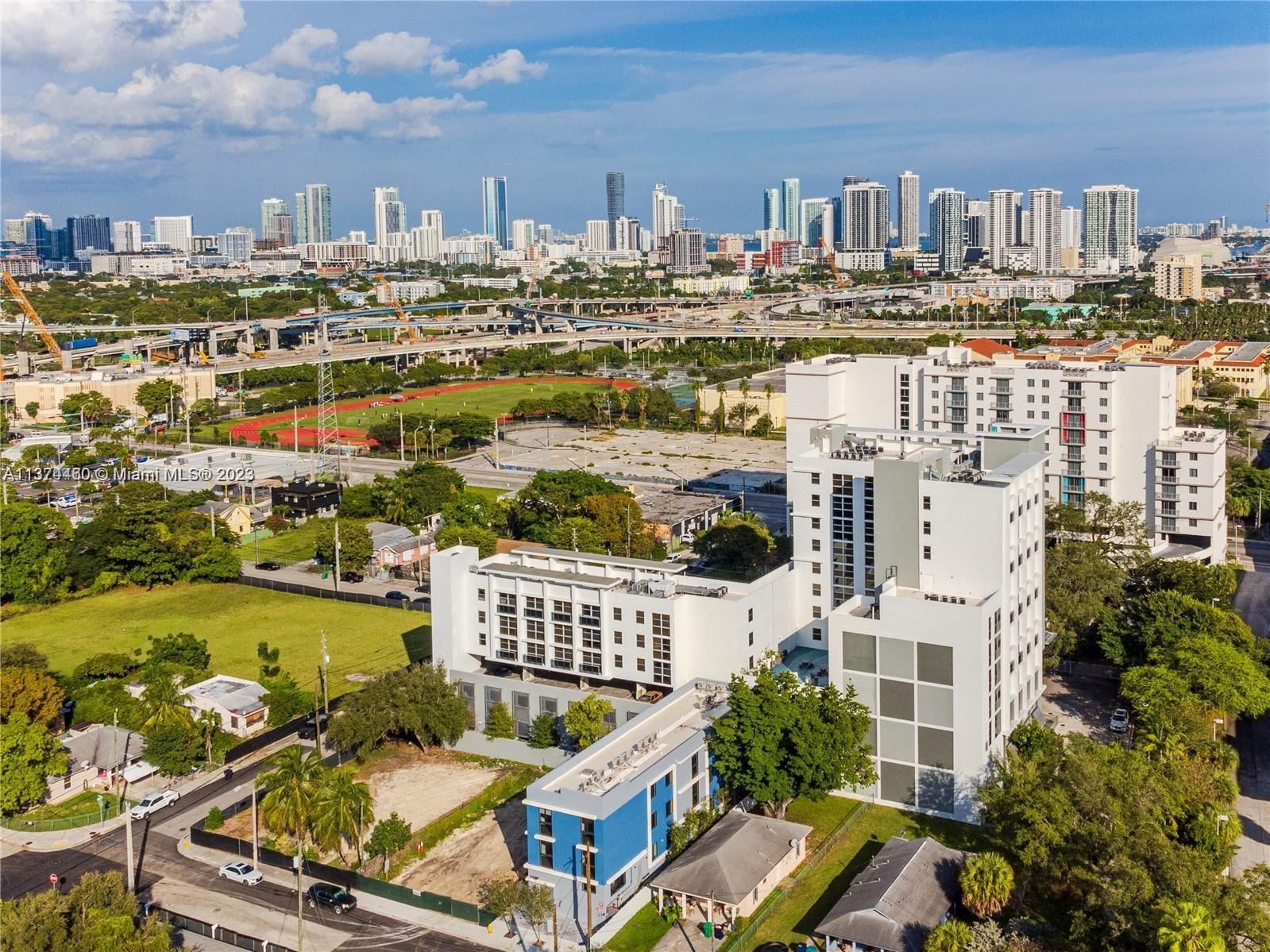 HIGHLAND PARK - Residential Lease
