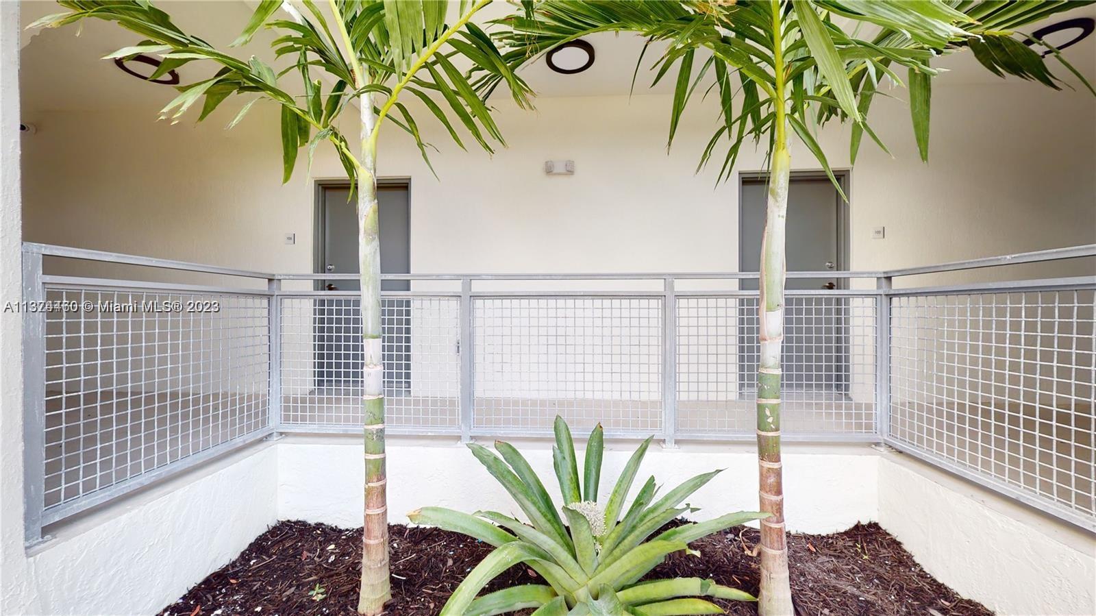 HIGHLAND PARK - Residential Lease