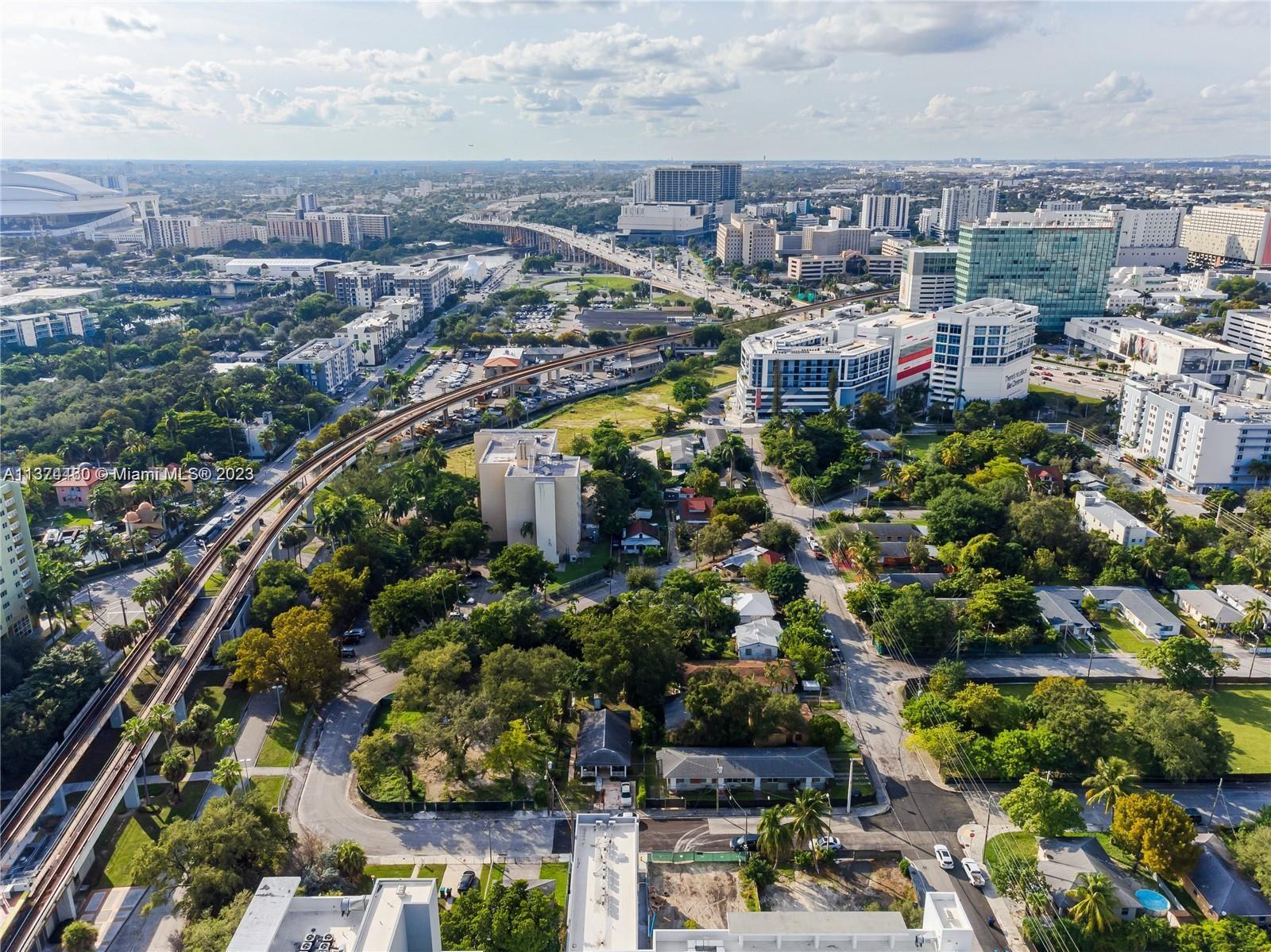 HIGHLAND PARK - Residential Lease
