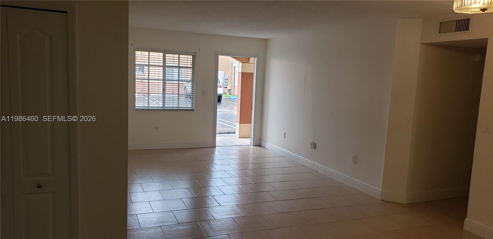 WEST PALM VILLAS III COND - Residential