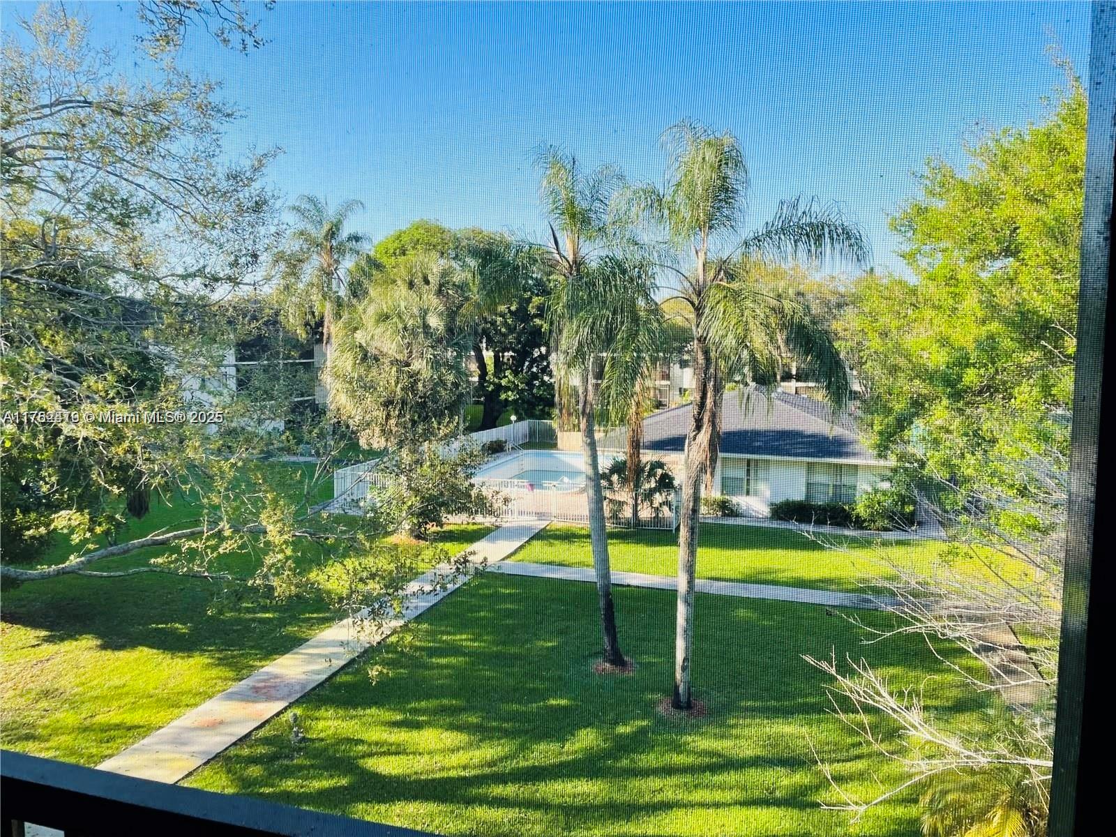 5100 SW 64th Ave 101