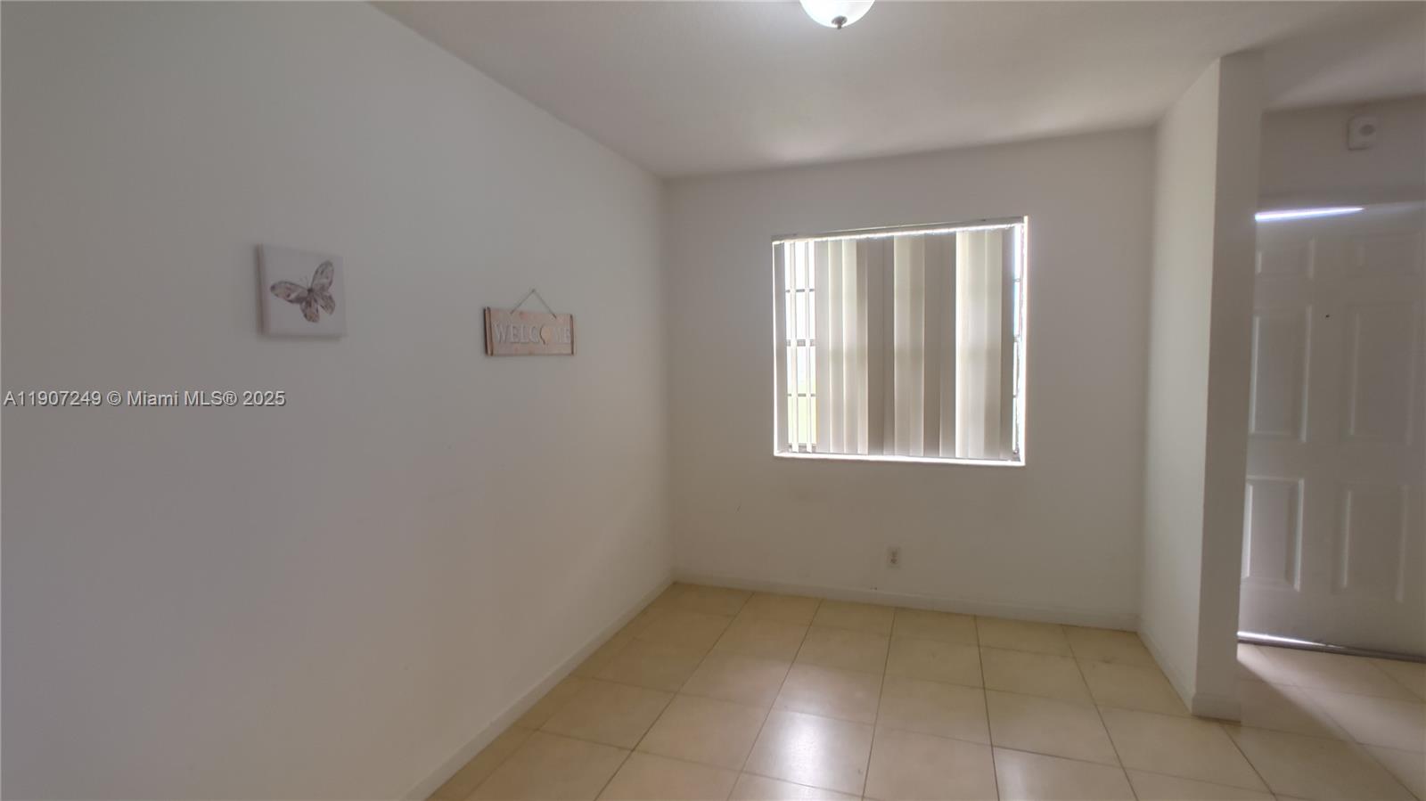 PALM VILLAGE CLUB CONDO - Residential