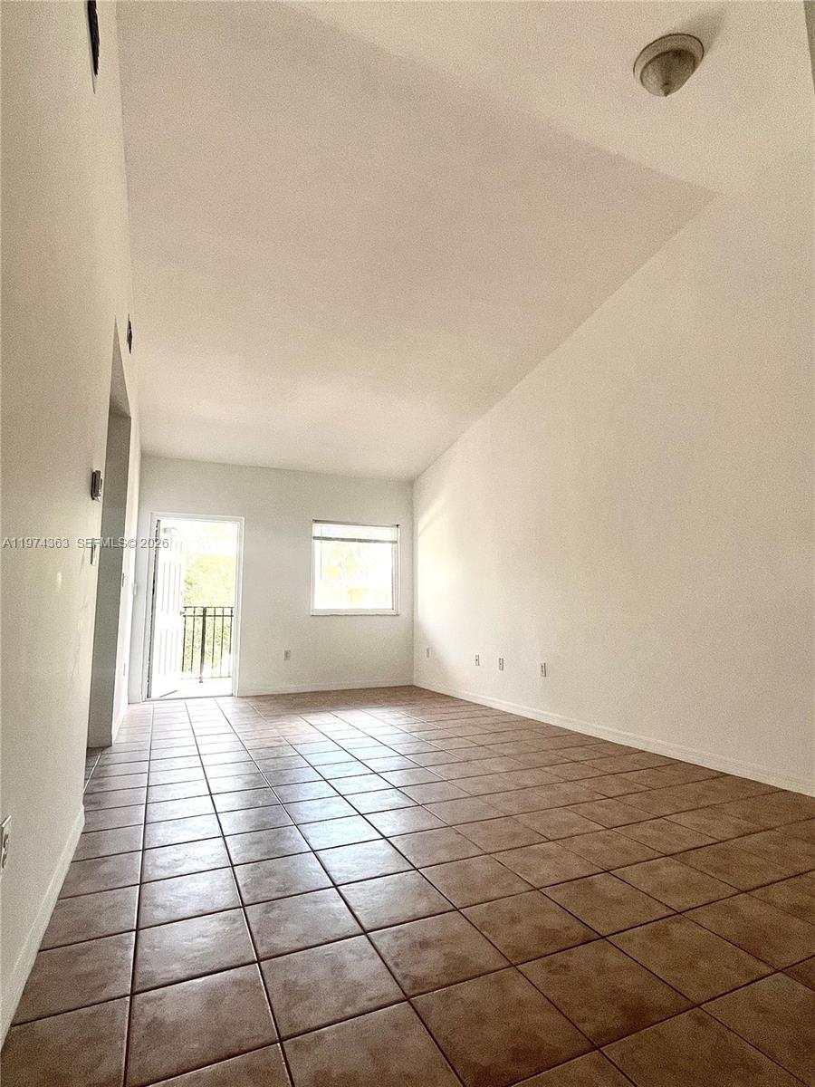 MONTEREY AT MALIBU BAY CO - Residential Lease