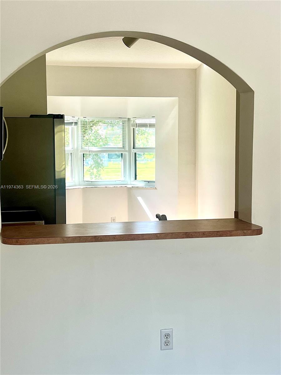 MONTEREY AT MALIBU BAY CO - Residential Lease