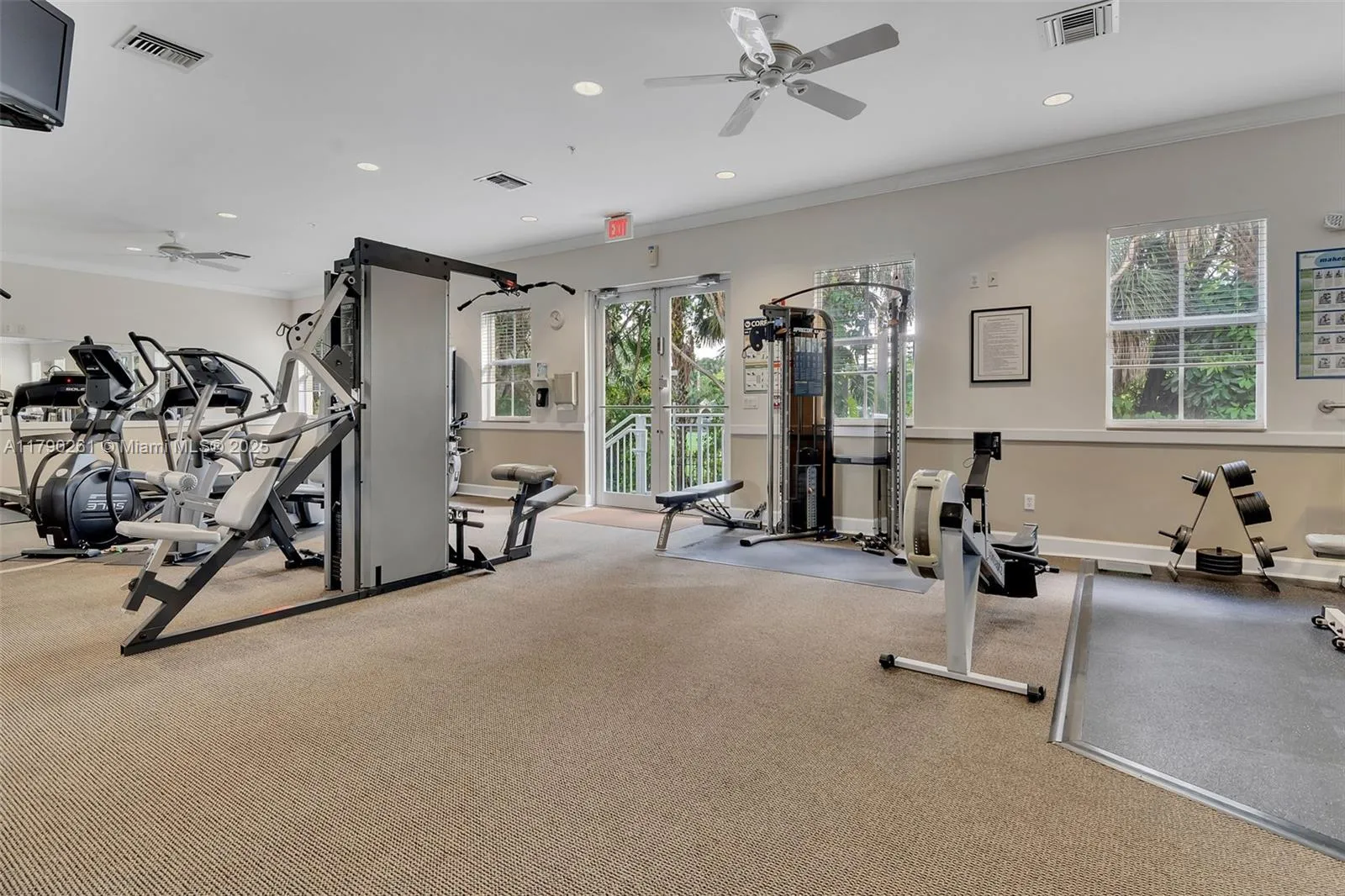 Pinecrest, Florida 33156, United States, 3 Bedrooms Bedrooms, ,3 BathroomsBathrooms,Residential,Pending,115283