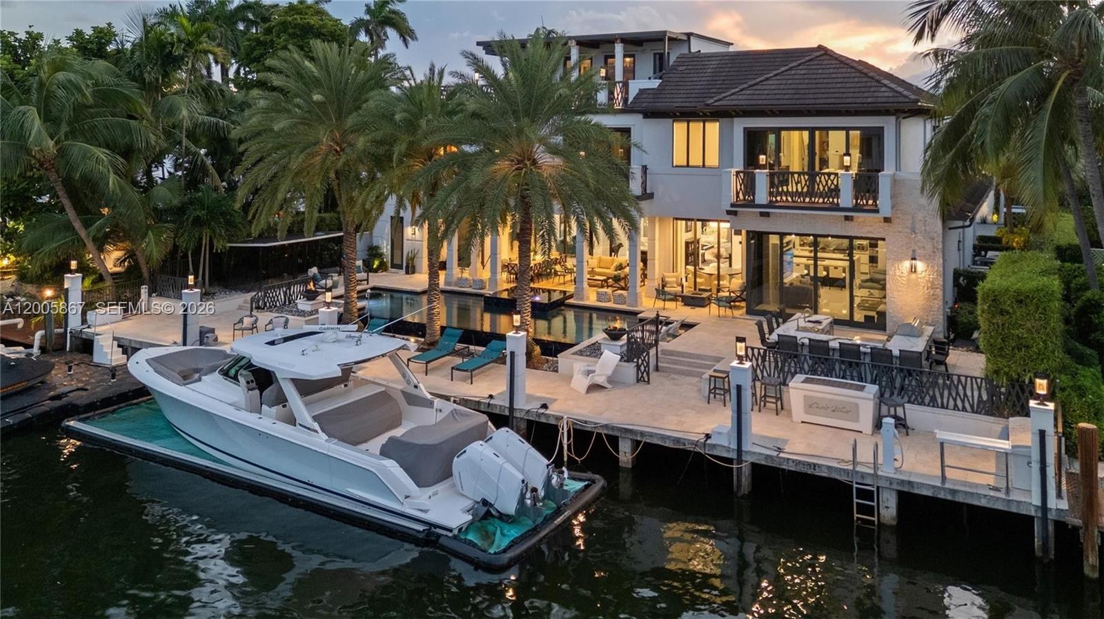 720 Isle Of Palms Dr