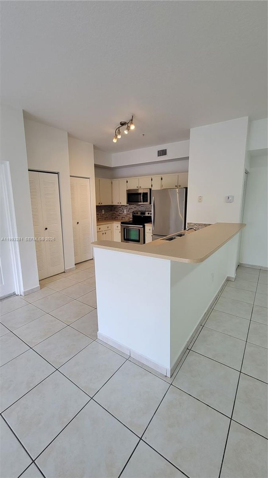 ONLY FIRST MONTH AND SECURITY DEPOSIT. Great apartment. 2 beds, 2 baths. IN GATED PALM GARDENS AT DORAL. TILE FLOORS THROUGHOUT, OPEN BALCONY, COMMUNITY OFFERS POOL, GYM, CLUBHOUSE, SECURITY, AND MORE. AMAZING LOCATION CLOSE TO A+ SCHOOLS, HIGHWAYS, MALLS, ETC.