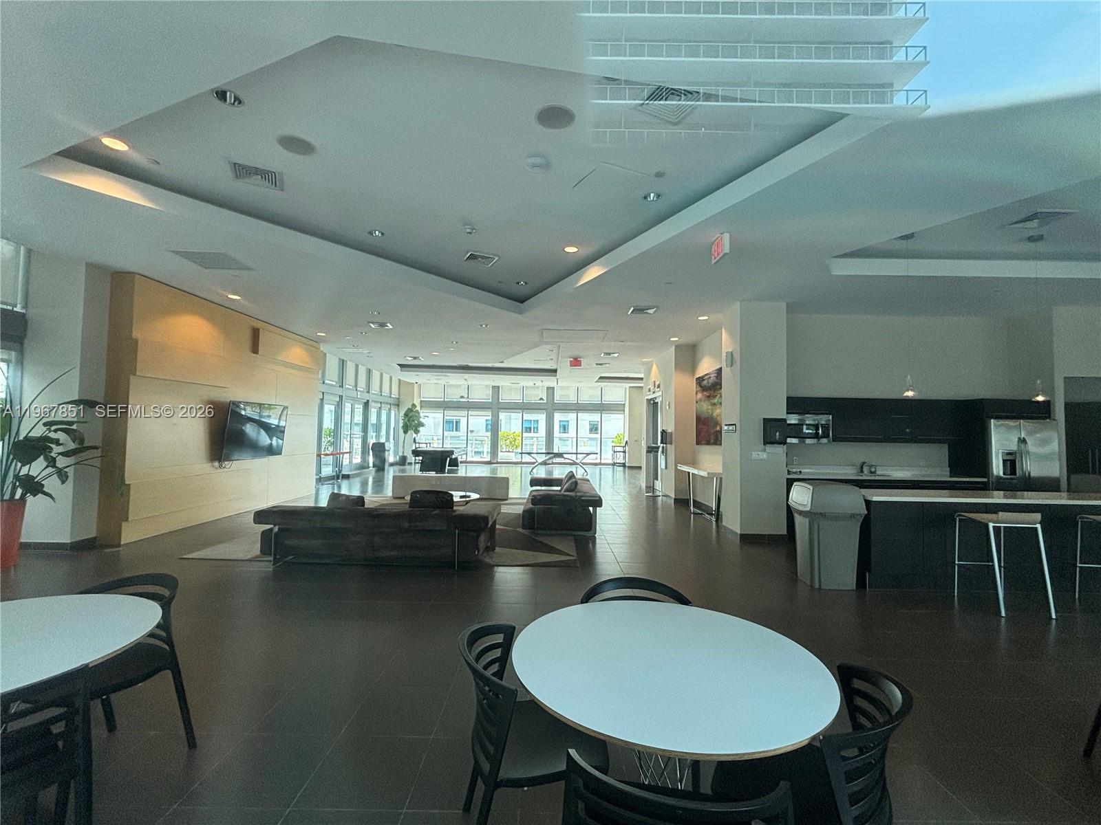 THE AXIS ON BRICKELL CONDA - Residential