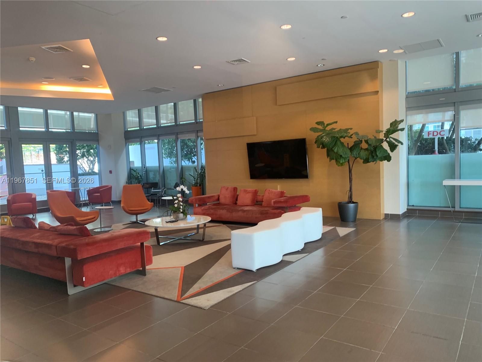 THE AXIS ON BRICKELL CONDA - Residential