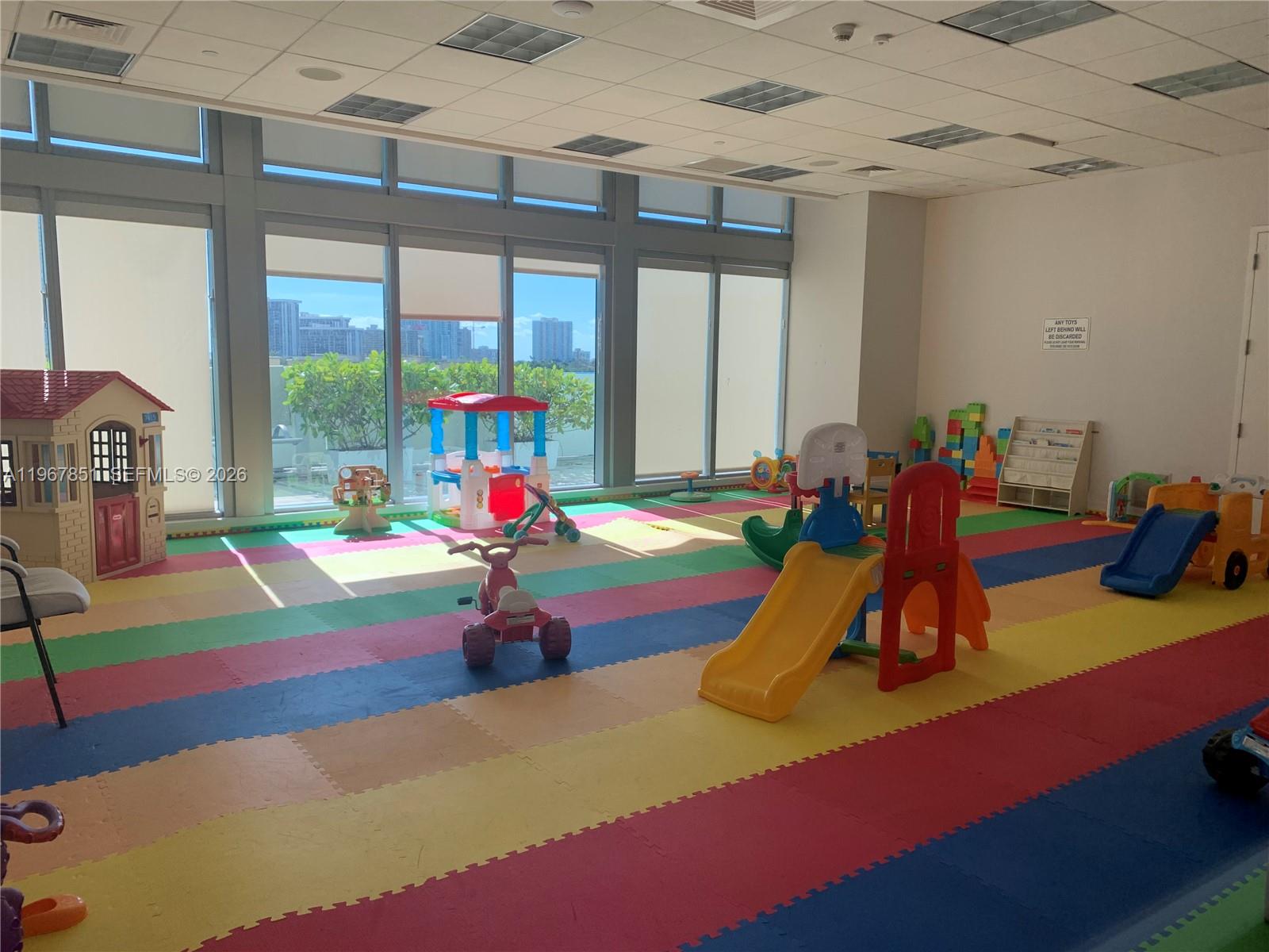 THE AXIS ON BRICKELL CONDA - Residential