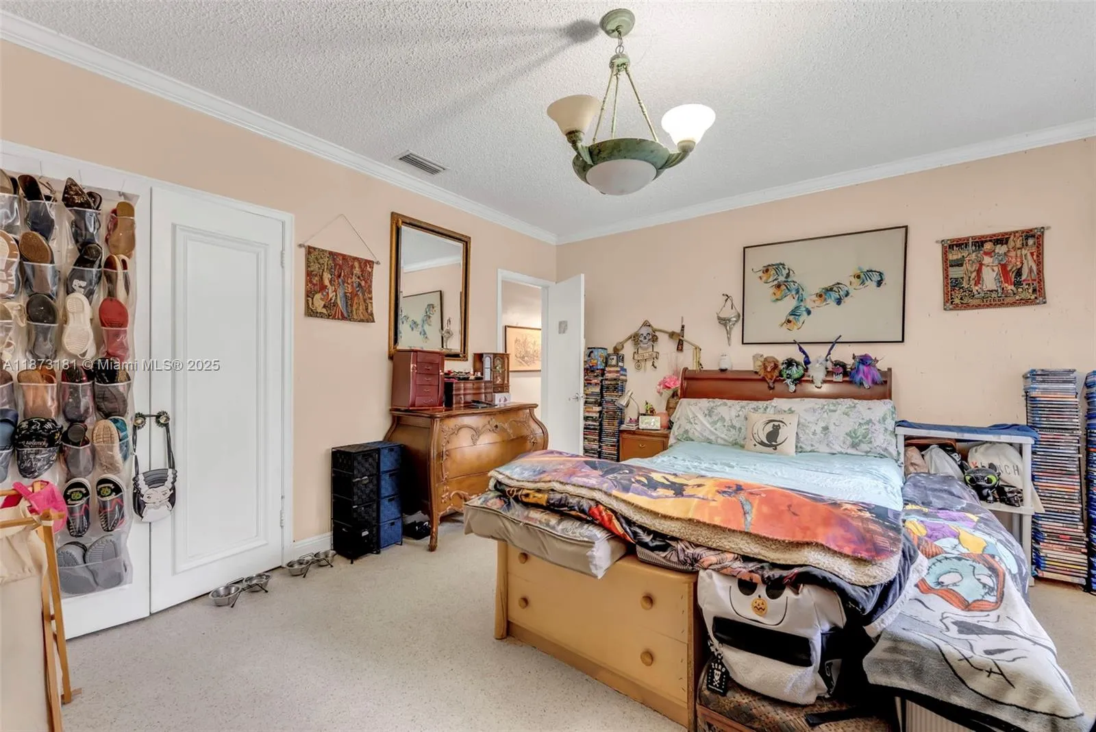 Miami Shores, Florida 33138, United States, 3 Bedrooms Bedrooms, ,2 BathroomsBathrooms,Residential,Active,204416