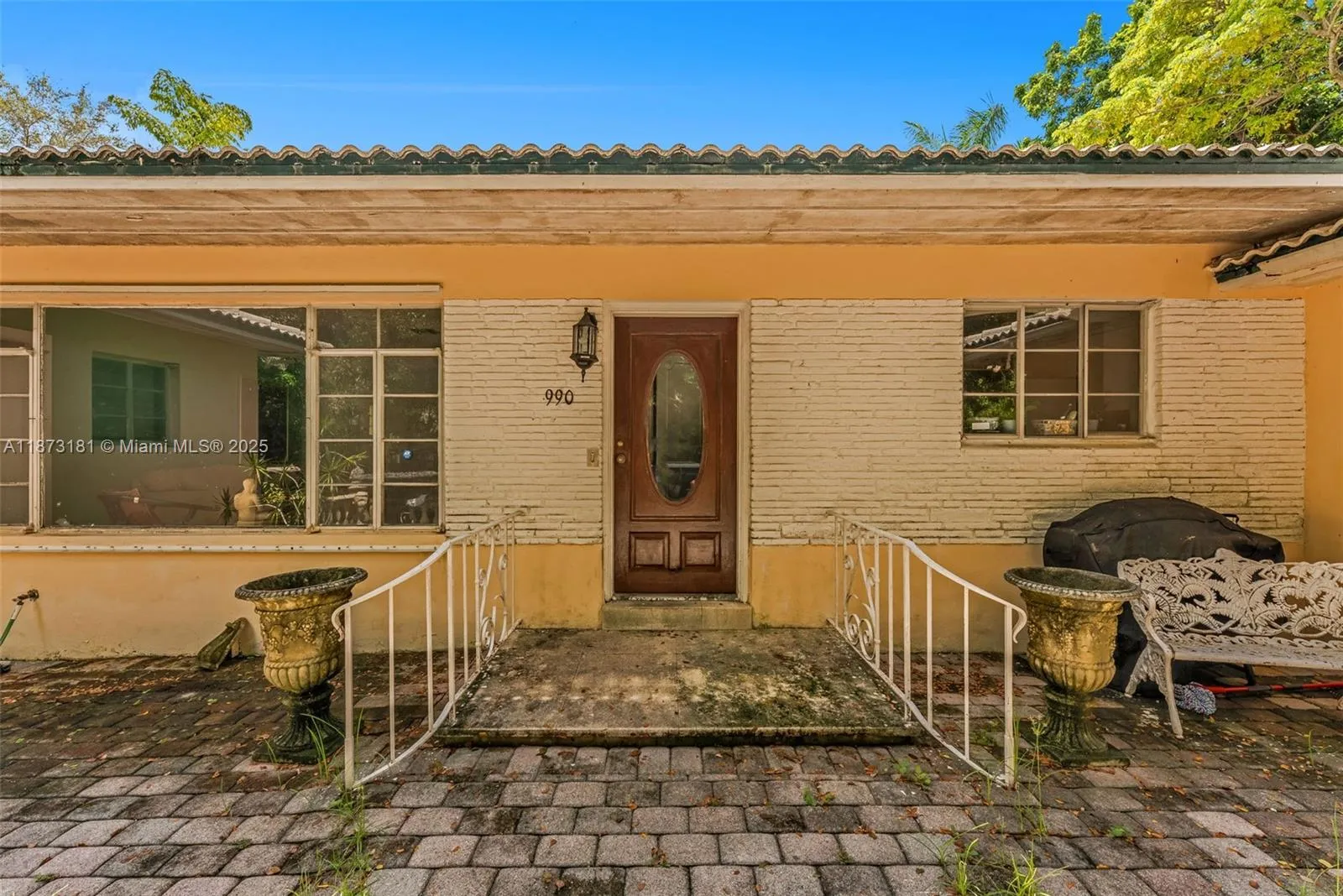 Miami Shores, Florida 33138, United States, 3 Bedrooms Bedrooms, ,2 BathroomsBathrooms,Residential,Active,204416