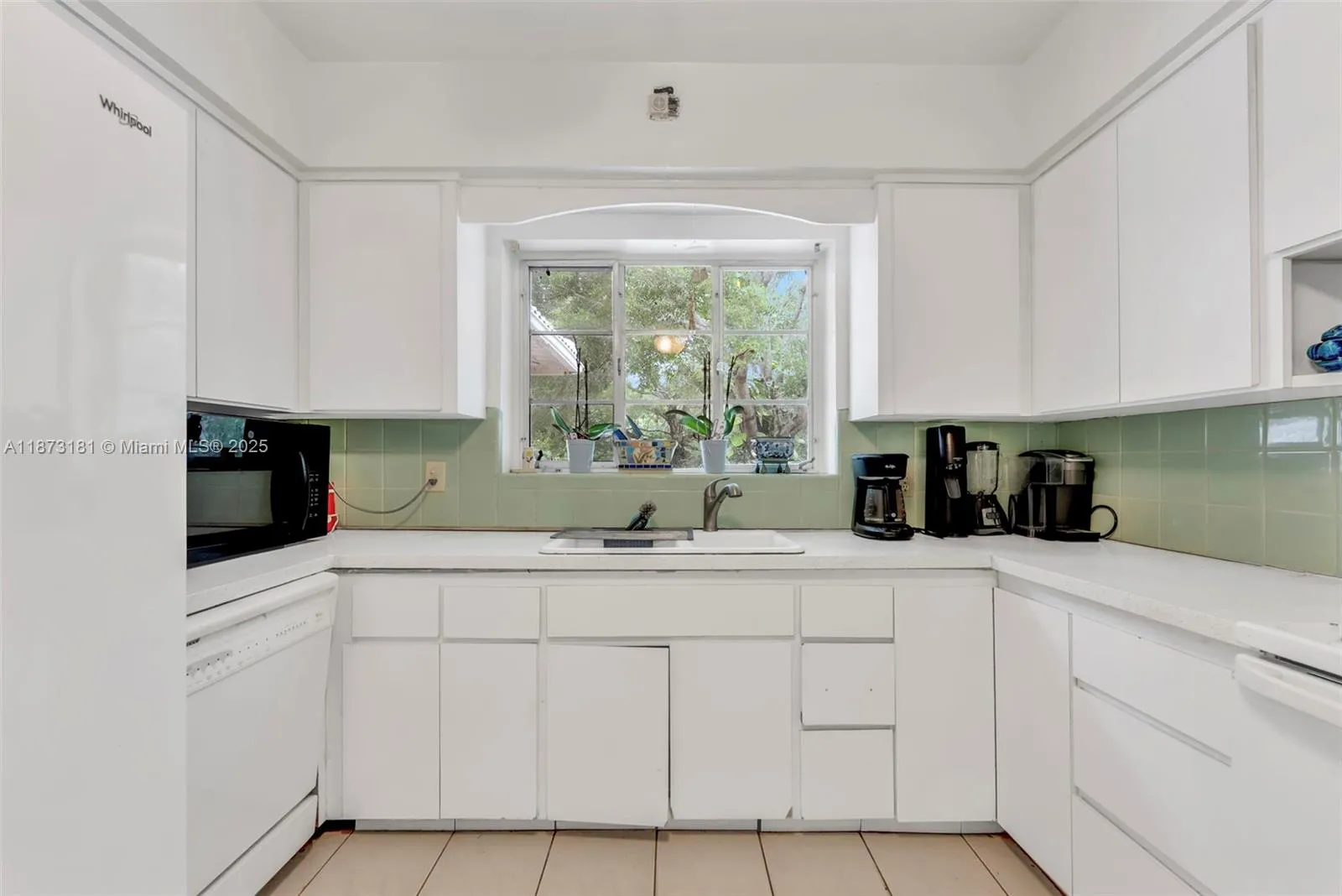 Miami Shores, Florida 33138, United States, 3 Bedrooms Bedrooms, ,2 BathroomsBathrooms,Residential,Active,204416