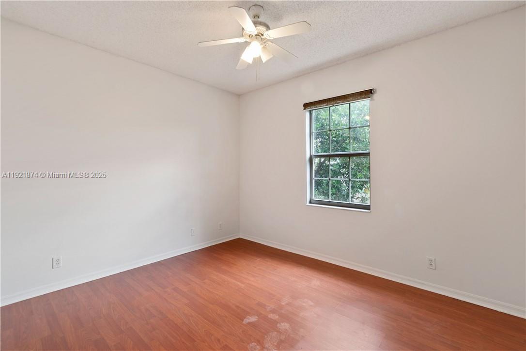 SECTORS 3 & 4 BOUNDARY PL - Residential Lease