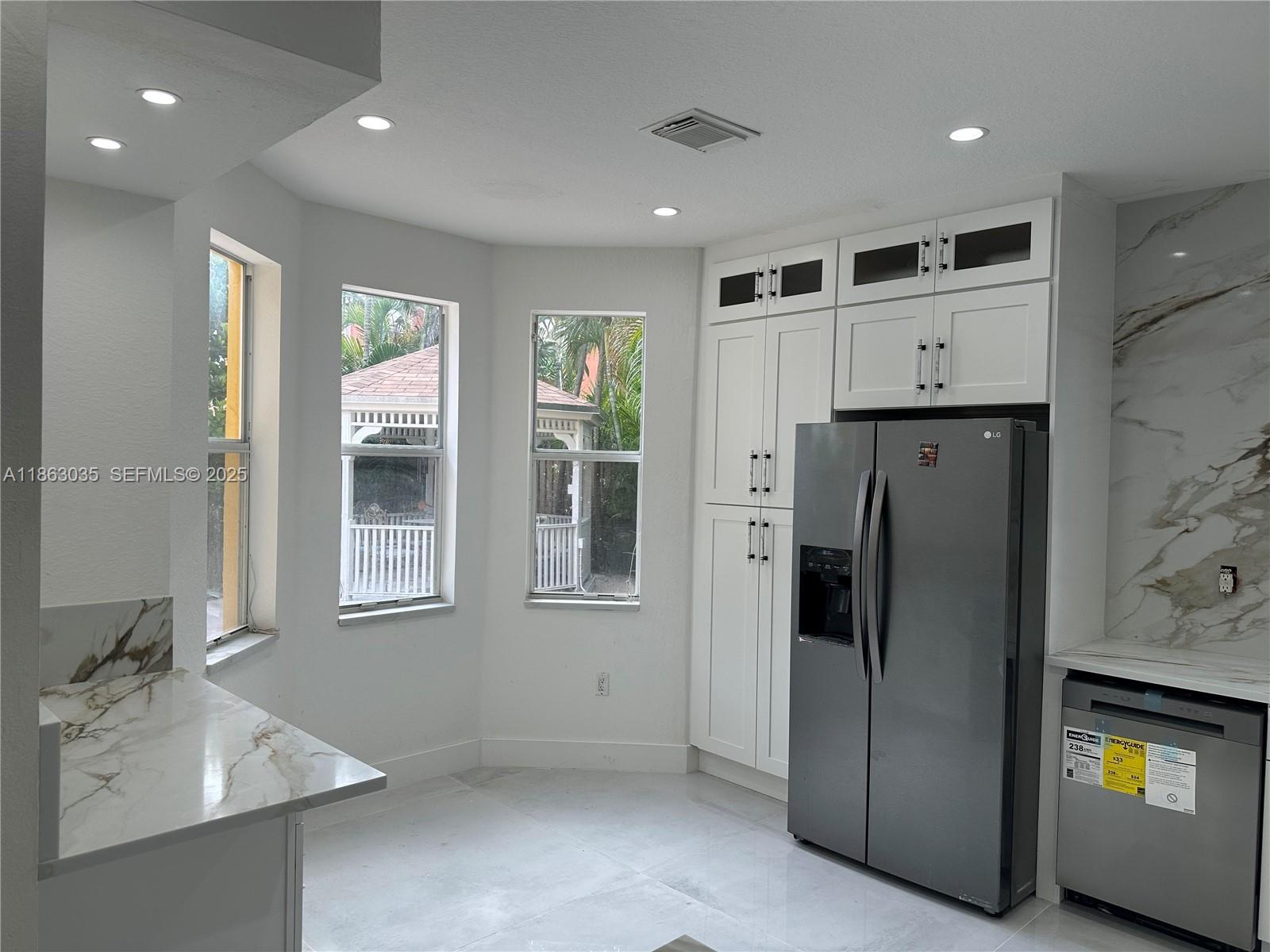 PETES PLACE - Residential