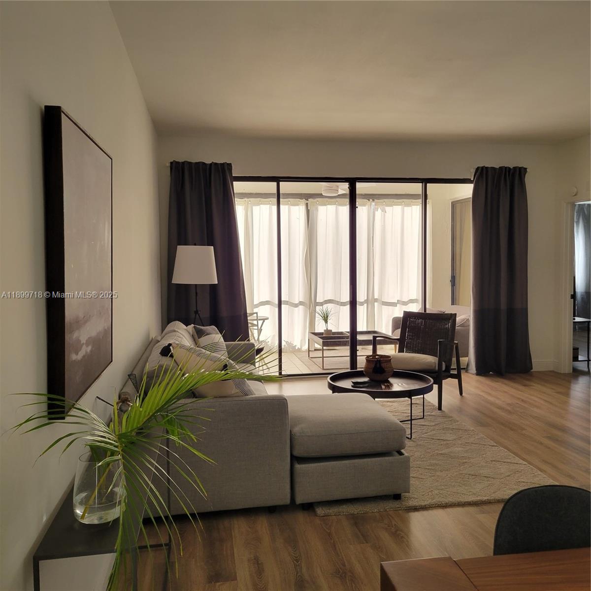 EL VIENTO AT BOCA POINTE - Residential Lease