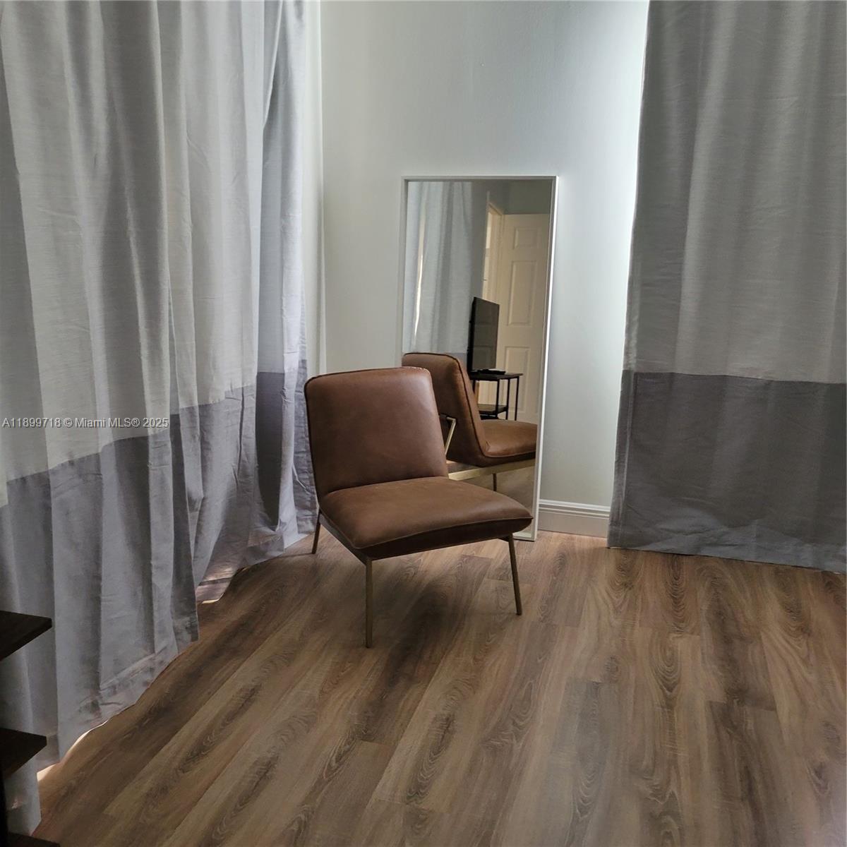 EL VIENTO AT BOCA POINTE - Residential Lease