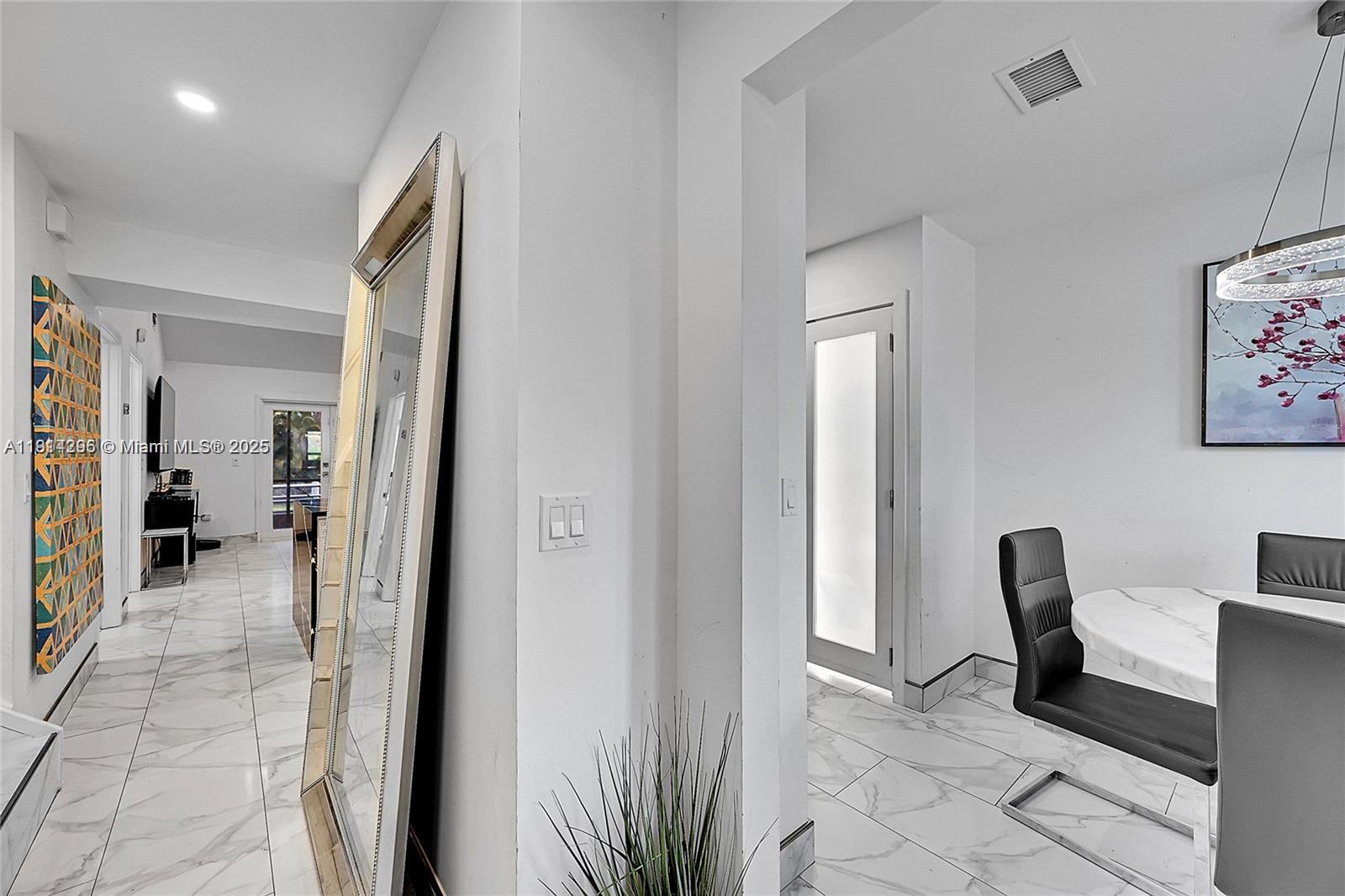 WOODSTREAM - Residential Lease