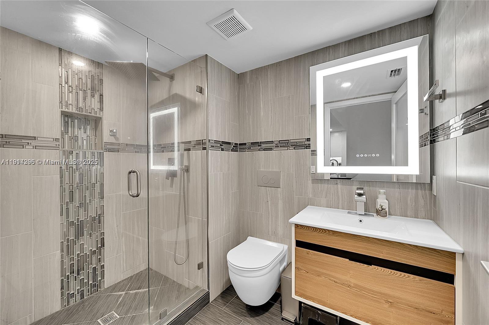 WOODSTREAM - Residential Lease