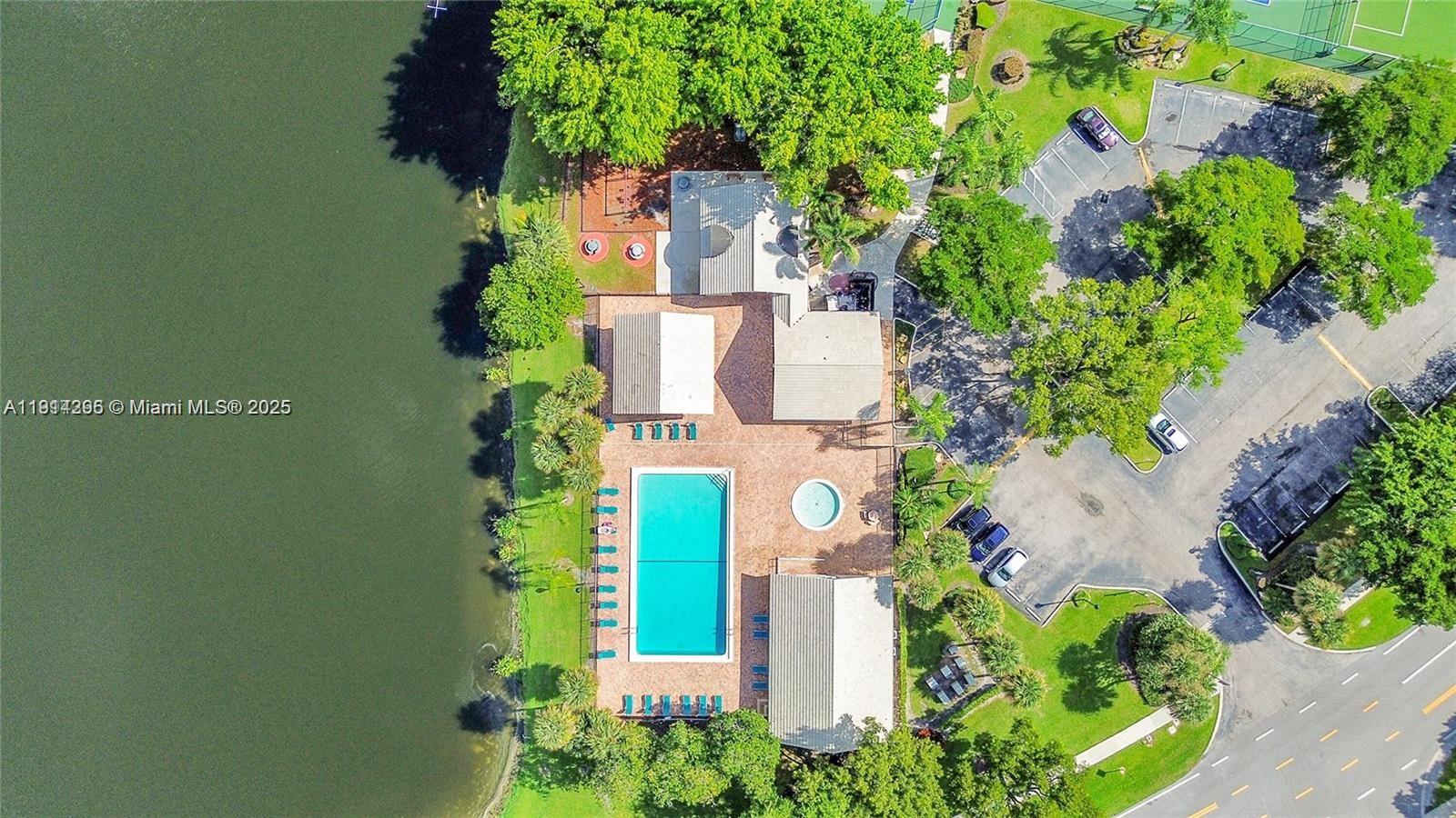 WOODSTREAM - Residential Lease