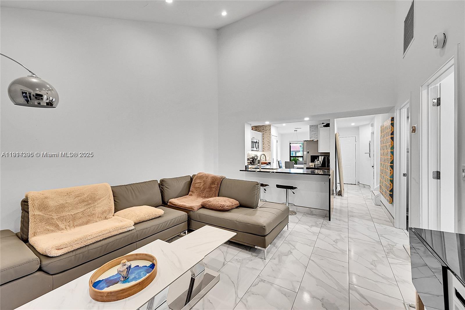 WOODSTREAM - Residential Lease