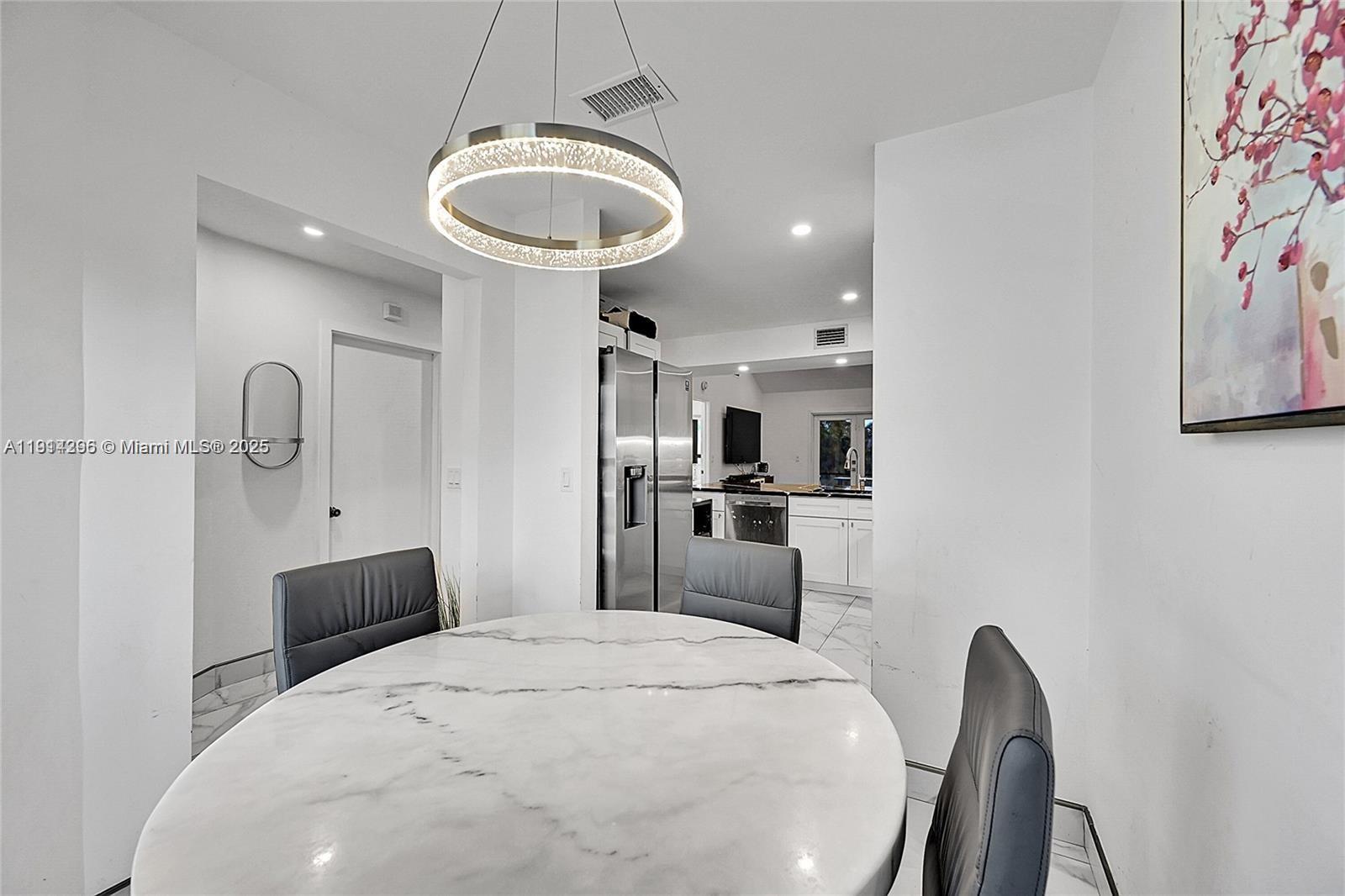 WOODSTREAM - Residential Lease