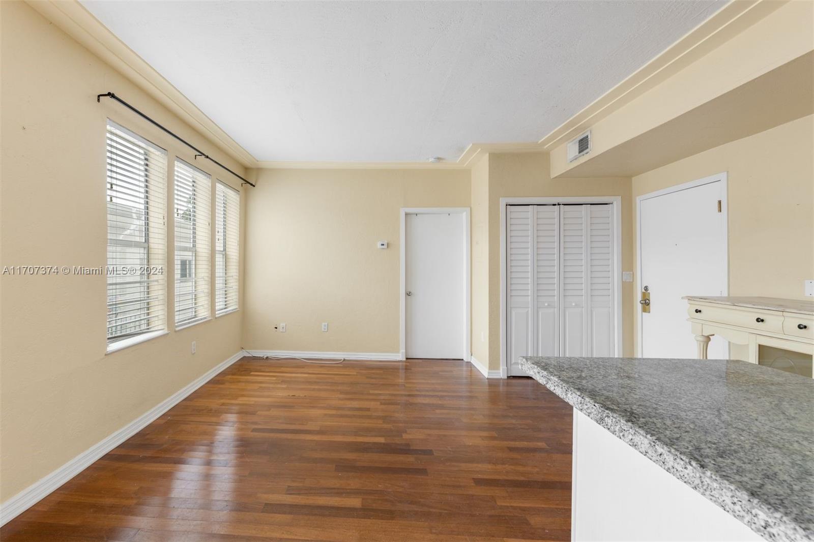 PENN PLAZA CONDO - Residential Lease