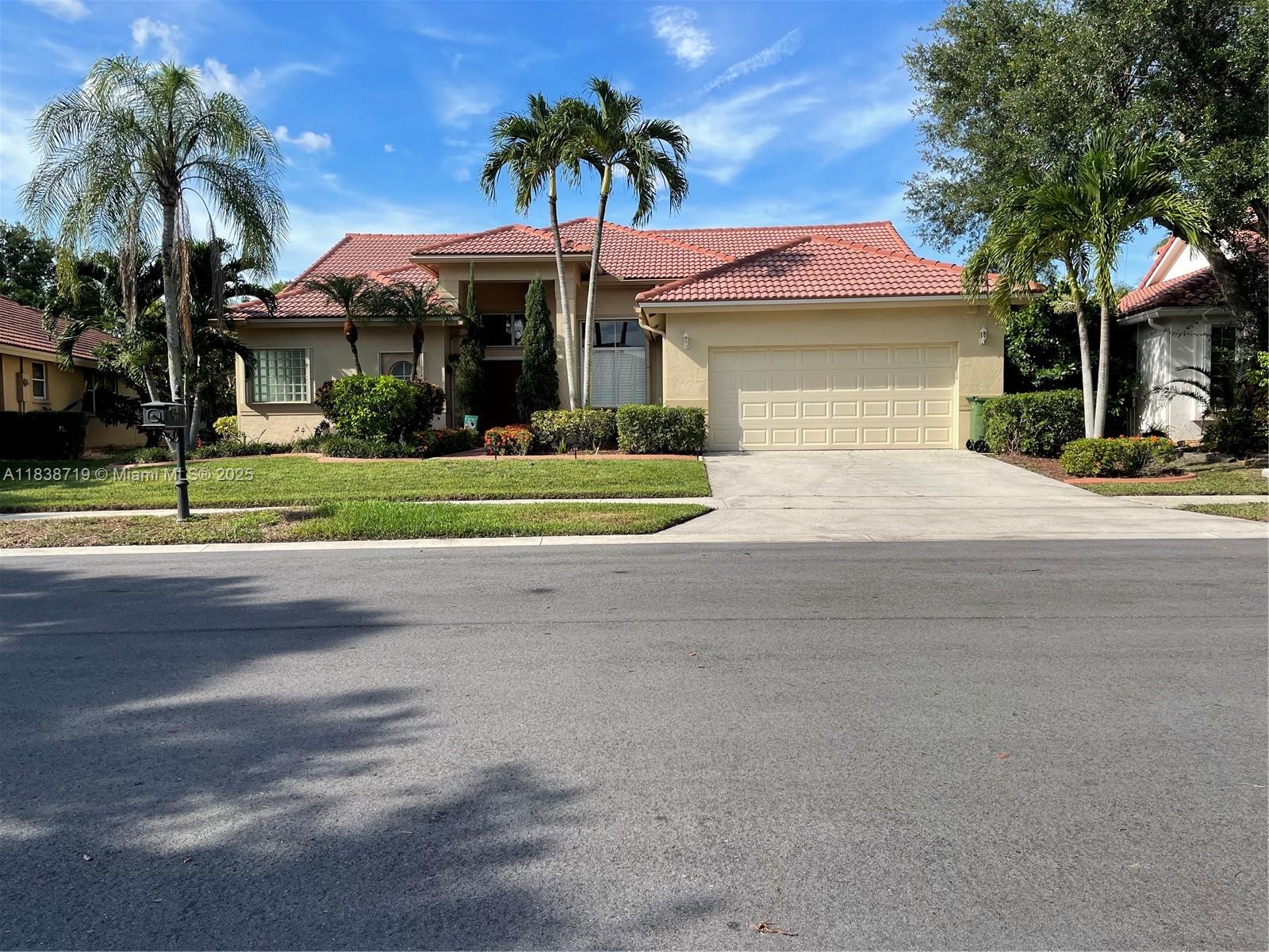 Welcome to this impeccably maintained 3-bedroom + home office, 2.5-bath single-family residence located in the highly desirable Orchid Island gated community in Weston, Florida.
* Enjoy high vaulted ceilings, large windows for abundant natural light, and an open-concept layout designed for modern living.
* The updated gourmet kitchen features sleek stainless steel appliances and flows seamlessly into spacious living and dining areas—ideal for entertaining.
* Step outside to your screened-in private pool oasis, perfect for year-round outdoor enjoyment.
*Freshly painted and move-in ready, this home is zoned for top-rated A+ schools, making it a perfect fit for families seeking lifestyle and location.