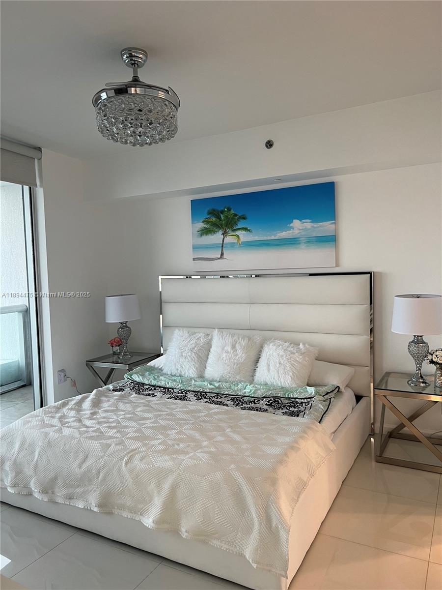 ICON BRICKELL CONDO NO 3 - Residential