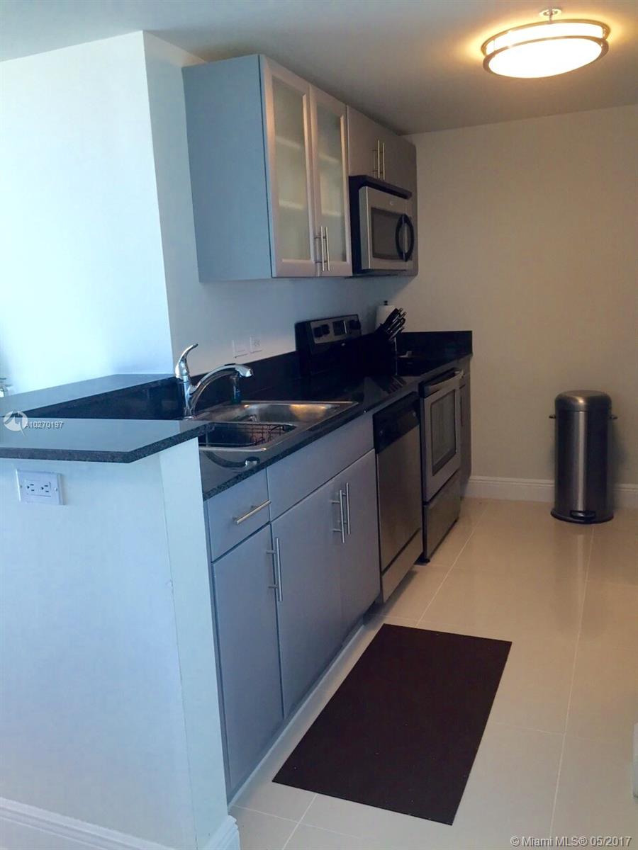 TERRAZAS RIVERPARK - Residential Lease