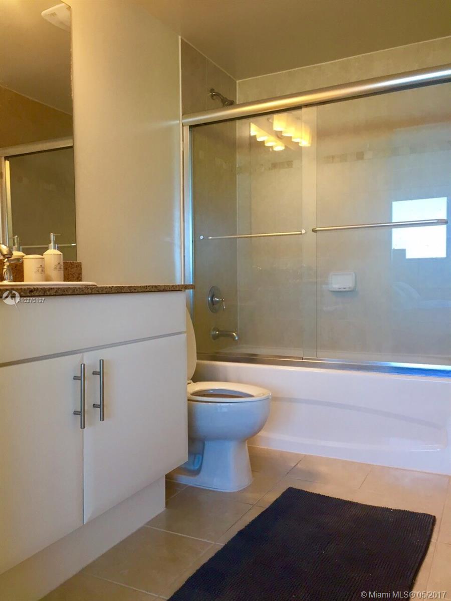 TERRAZAS RIVERPARK - Residential Lease